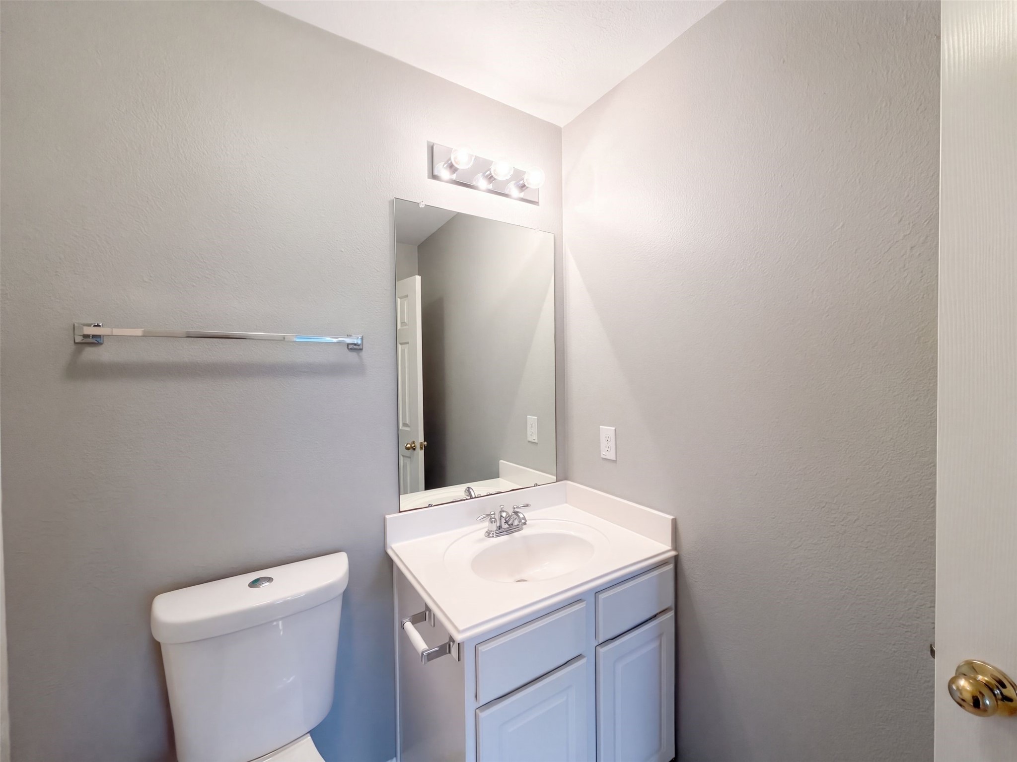 11810 White Water Bay Drive, Pearland, TX 77584