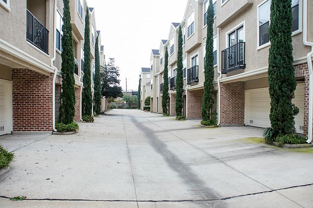 12707 Boheme Drive, #1201, Houston, TX 77024