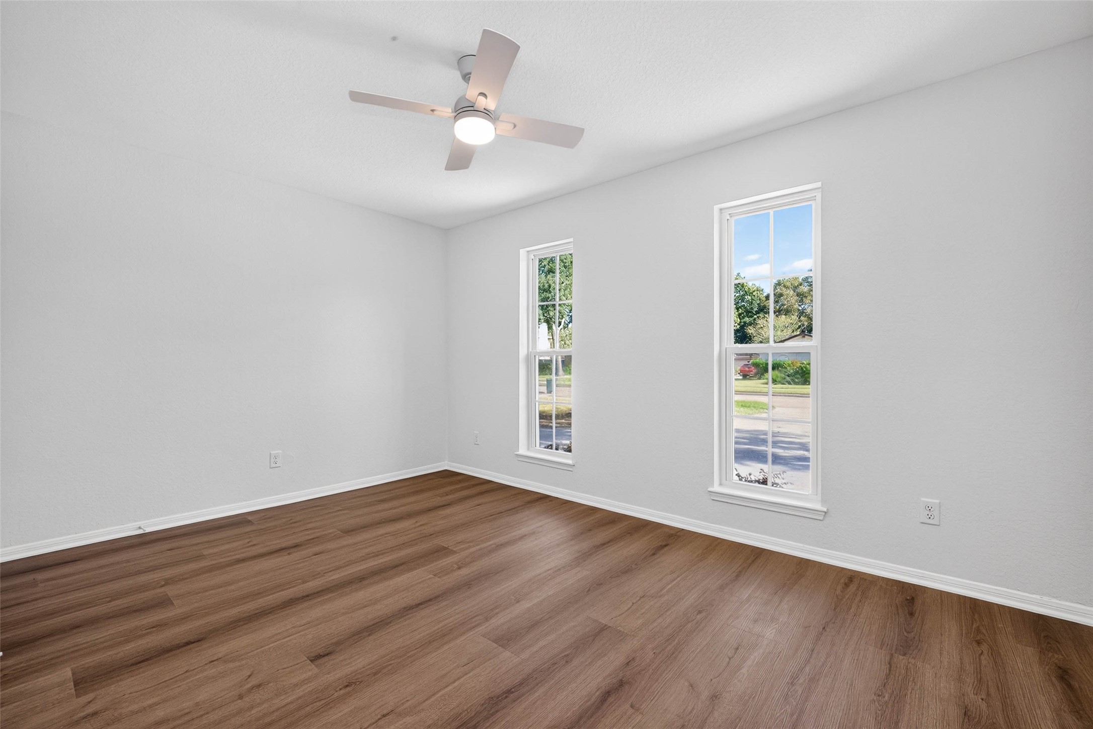 3611 Plum Hollow Drive, Houston, TX 77059