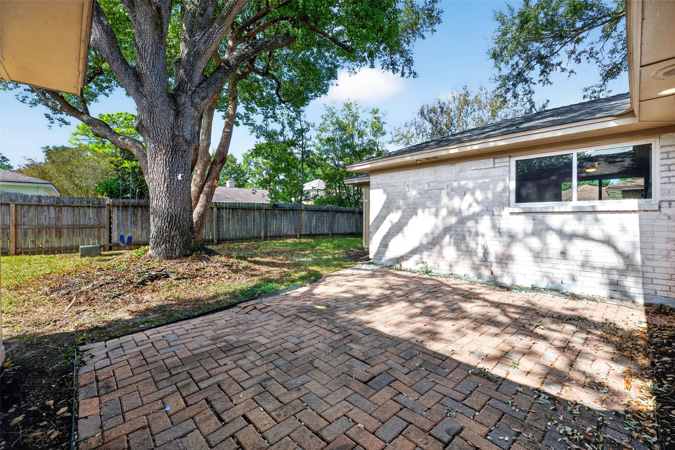 3611 Plum Hollow Drive, Houston, TX 77059