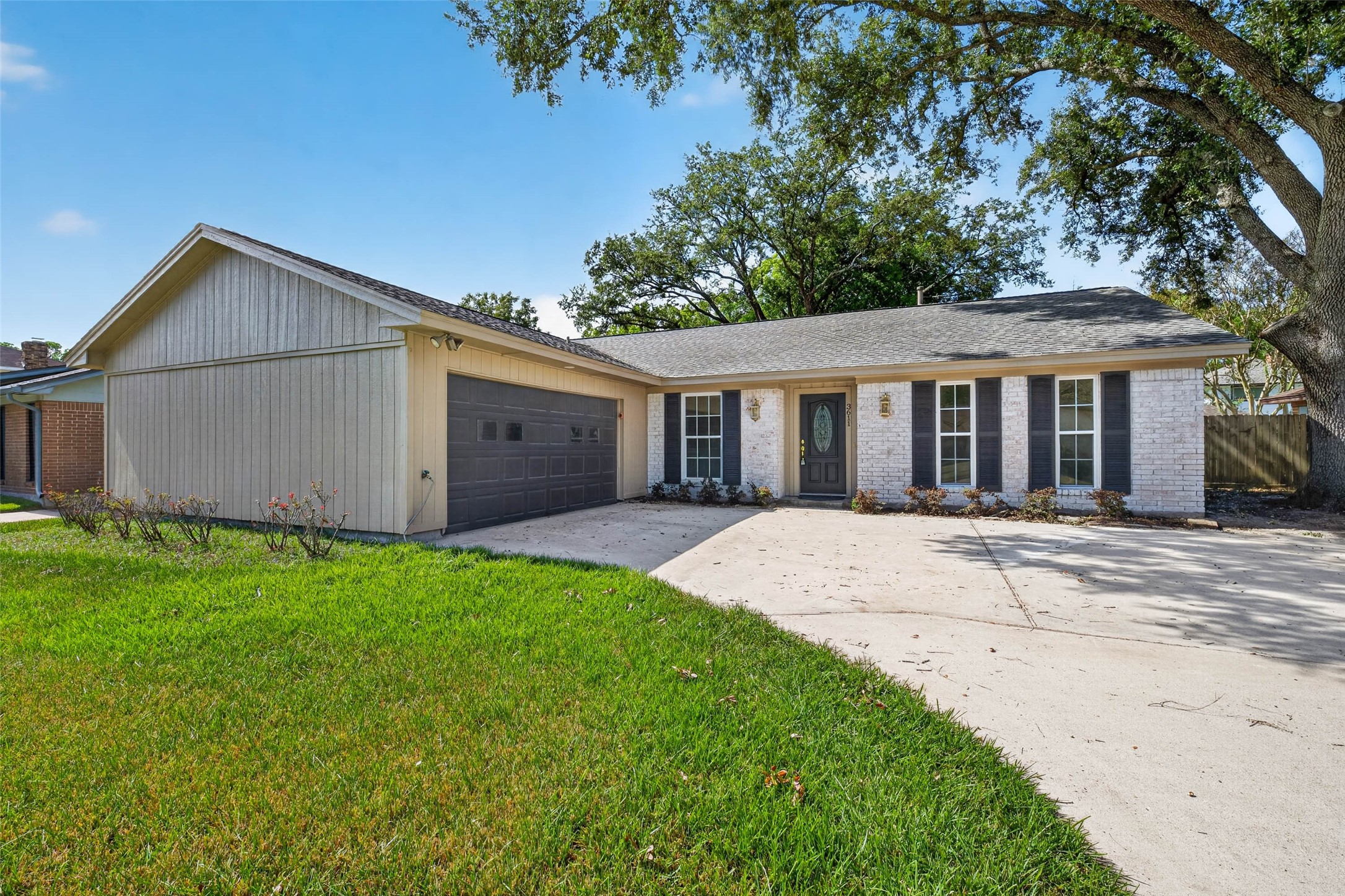 3611 Plum Hollow Drive, Houston, TX 77059