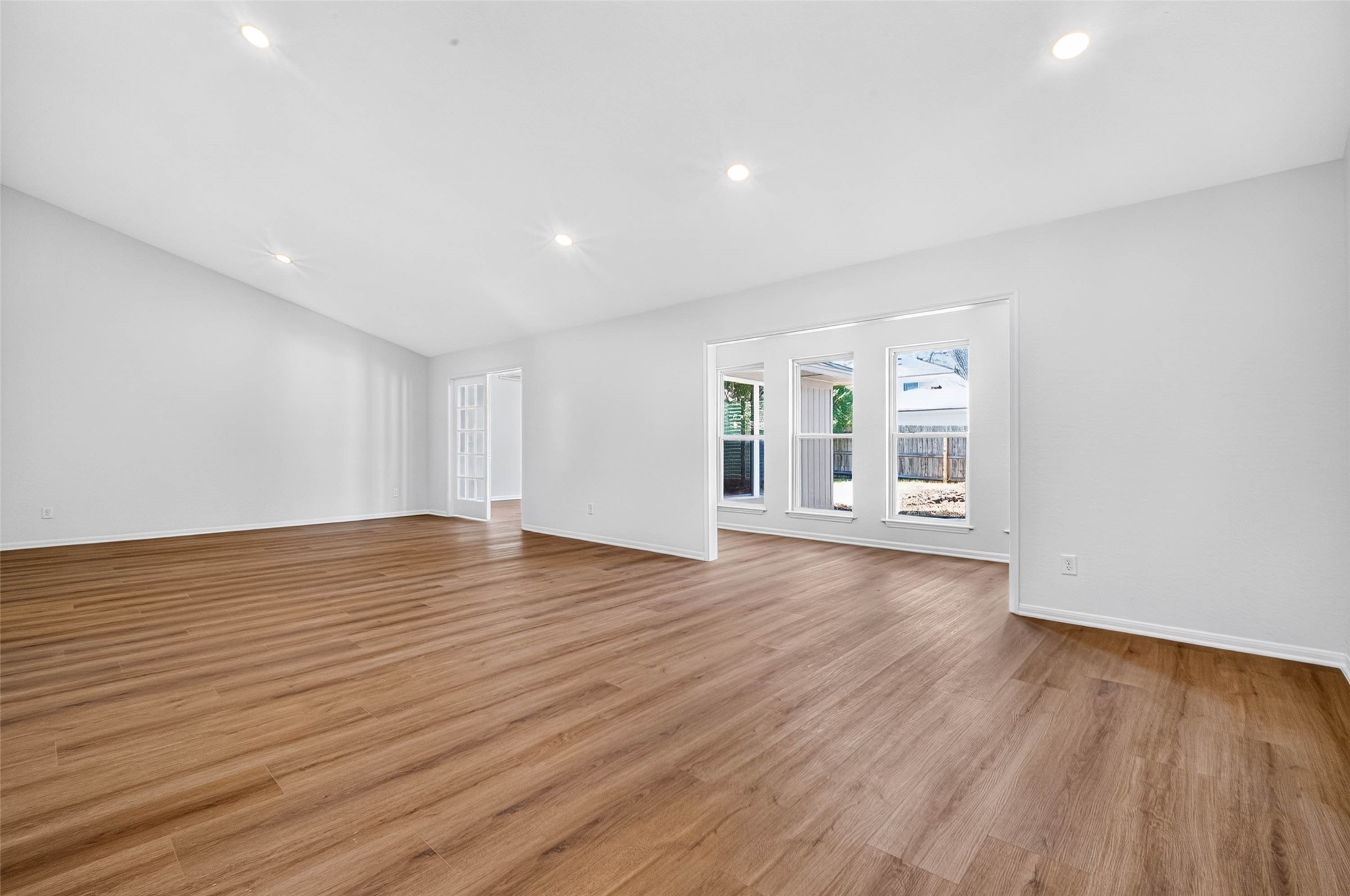 3611 Plum Hollow Drive, Houston, TX 77059
