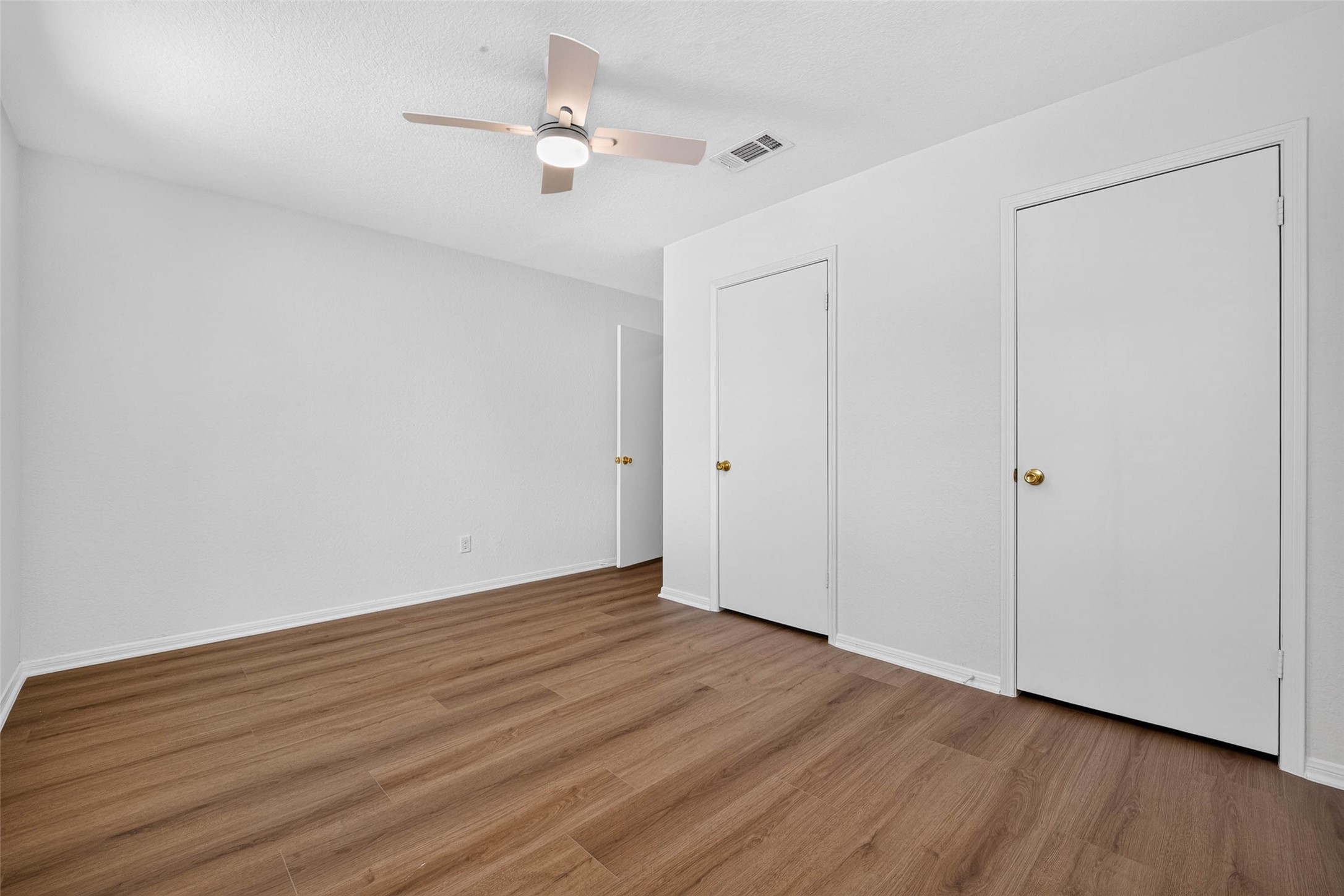 3611 Plum Hollow Drive, Houston, TX 77059