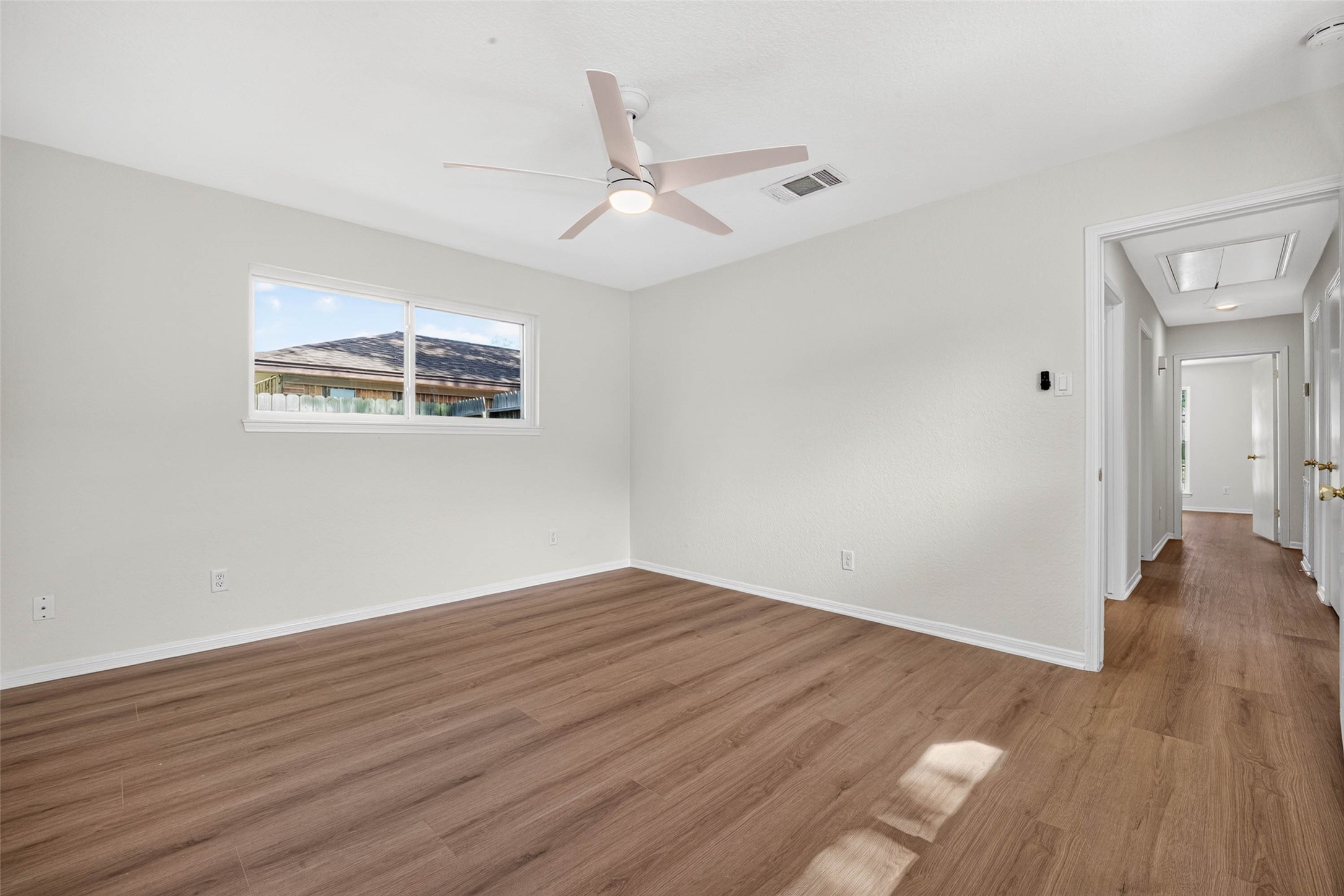 3611 Plum Hollow Drive, Houston, TX 77059