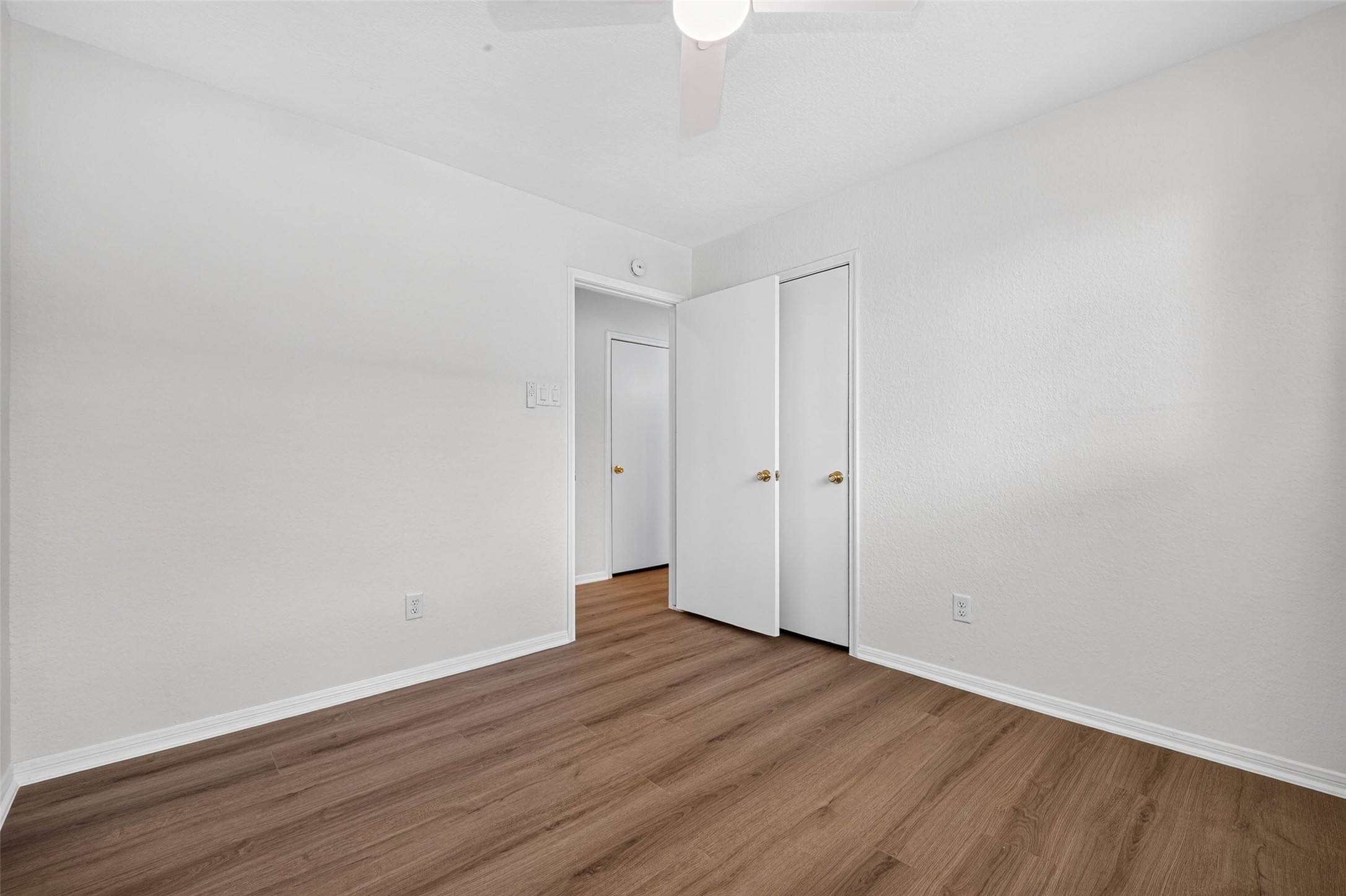 3611 Plum Hollow Drive, Houston, TX 77059