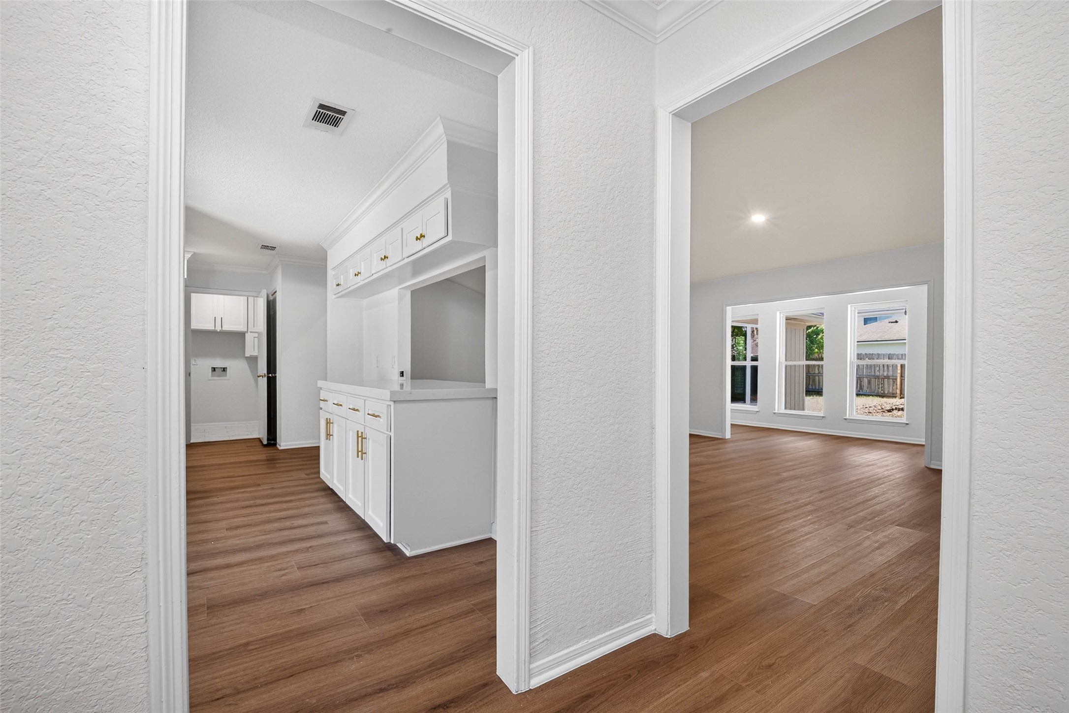 3611 Plum Hollow Drive, Houston, TX 77059