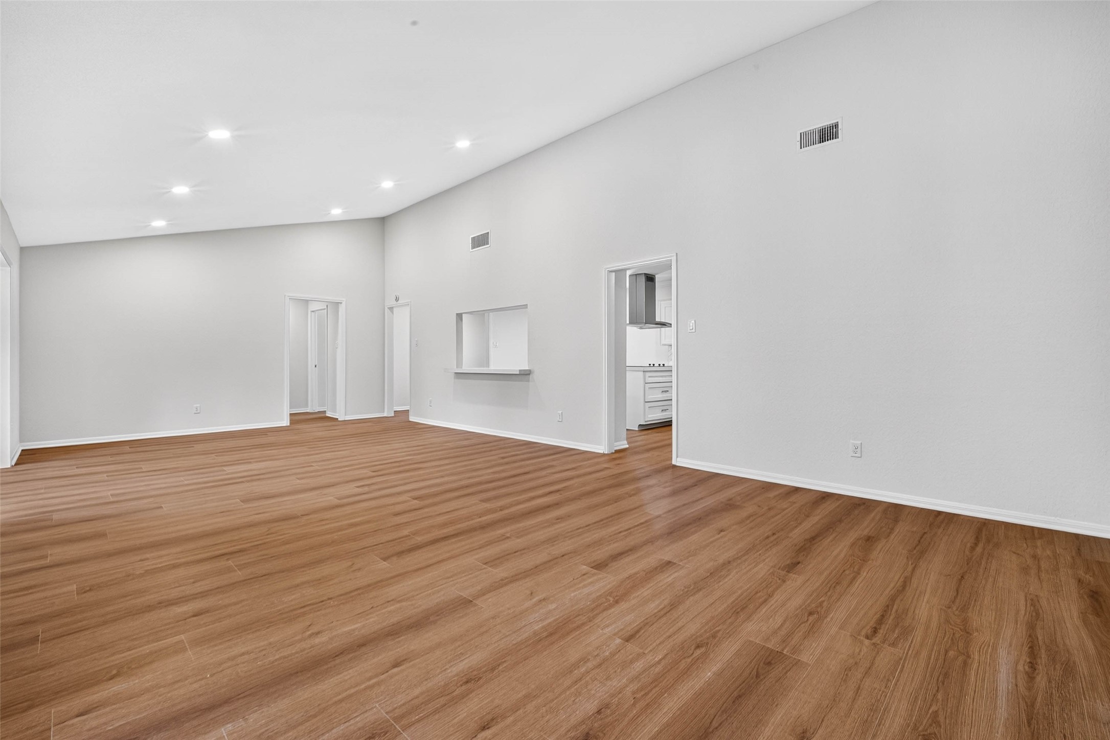 3611 Plum Hollow Drive, Houston, TX 77059
