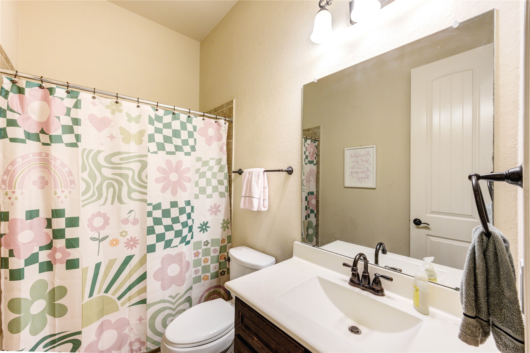 298 Clearwood Drive, League City, TX 77573