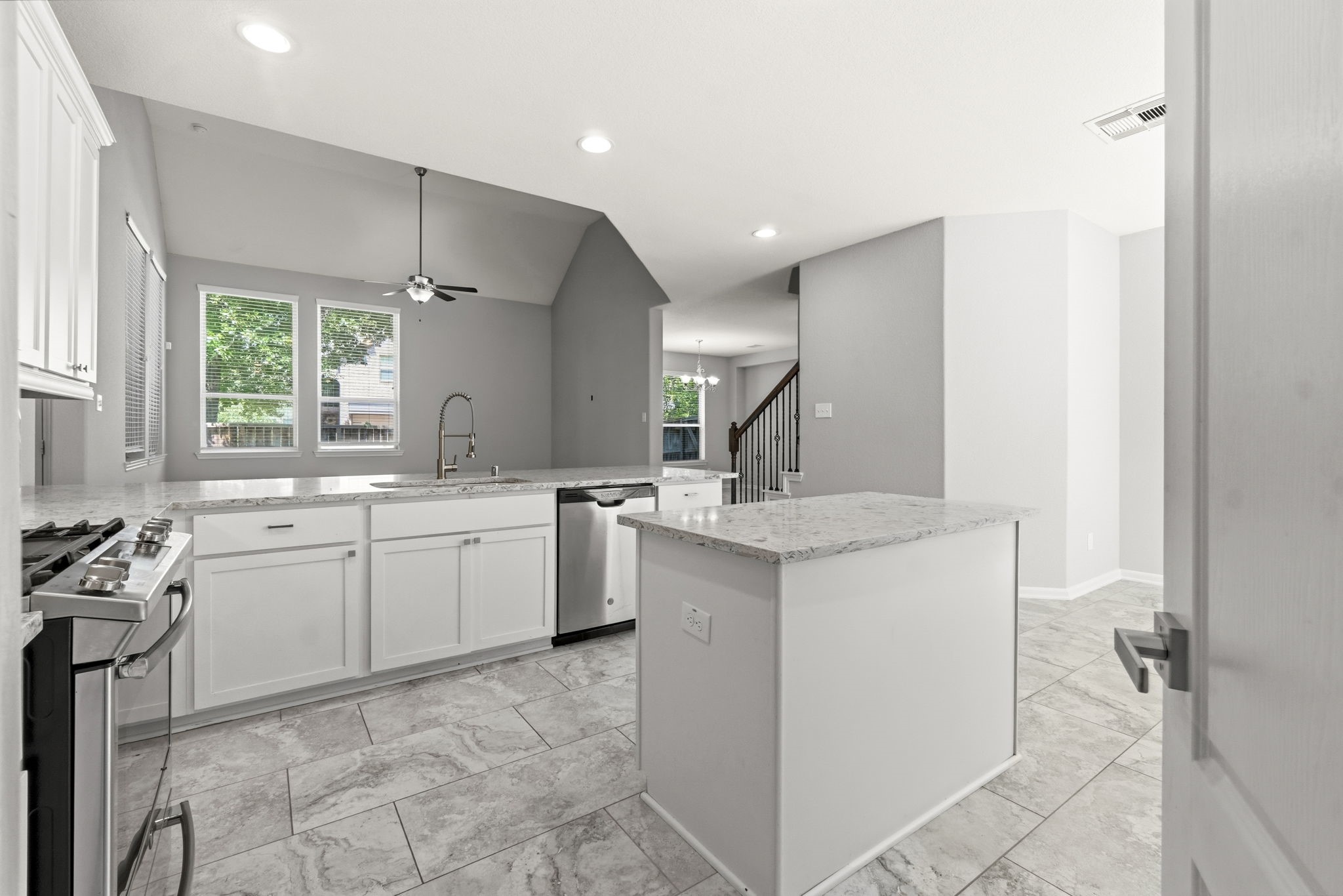 127 Fox Trail Road, Montgomery, TX 77316