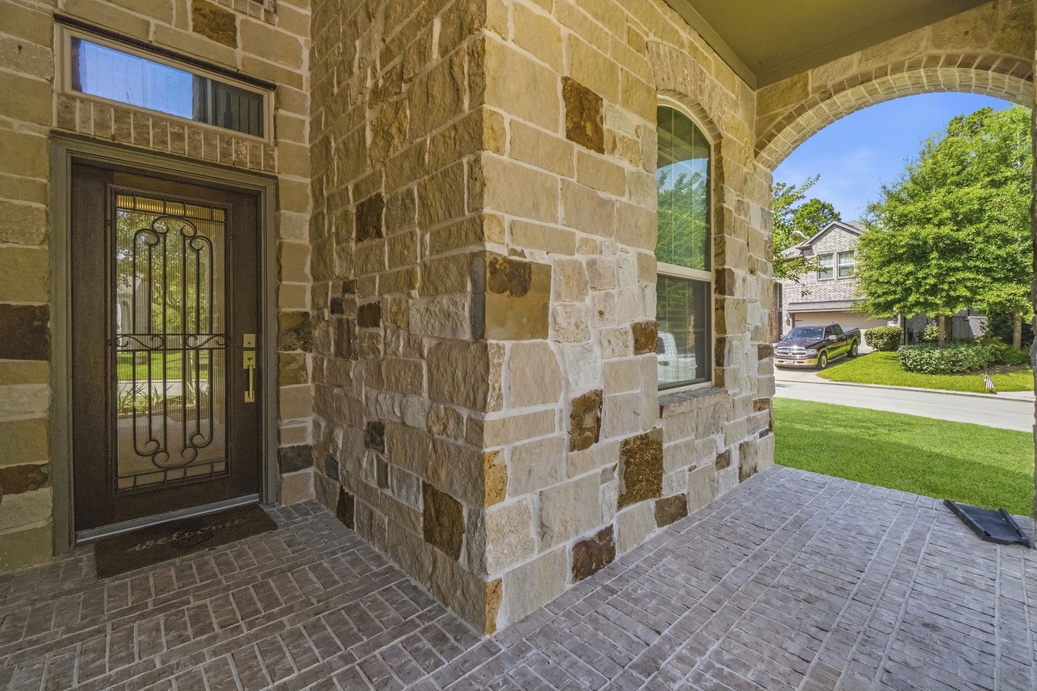 127 Fox Trail Road, Montgomery, TX 77316