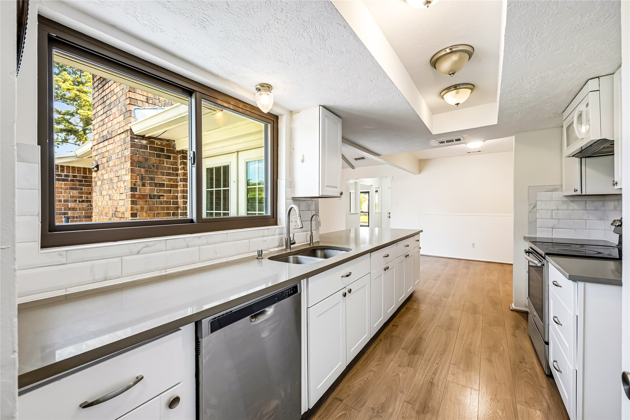 3803 Black Crickett Court, Humble, TX 77396