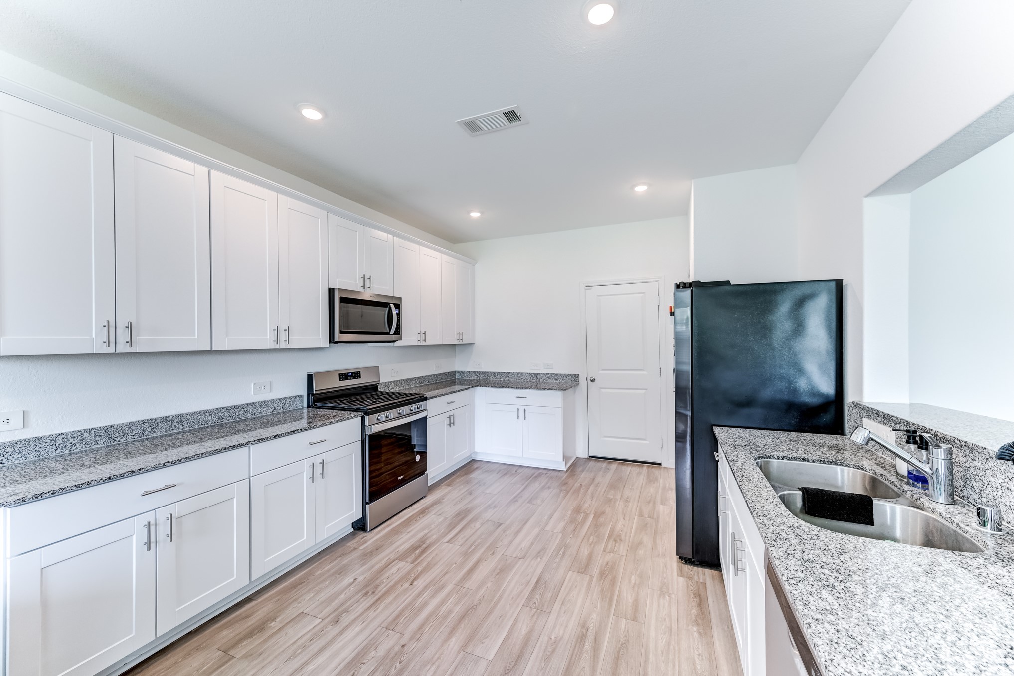 5530 Broad Spruce Street, Spring, TX 77373