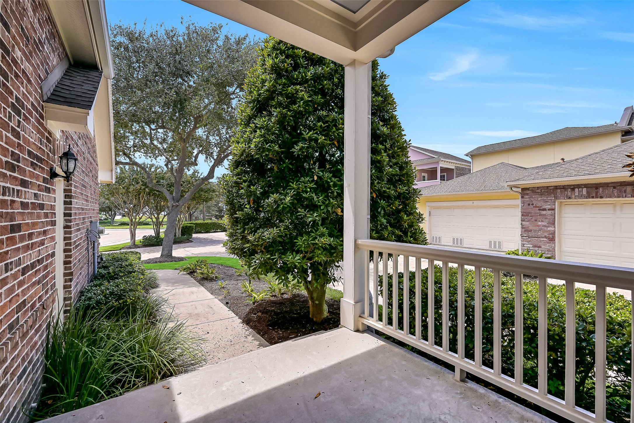 With a covered porch.