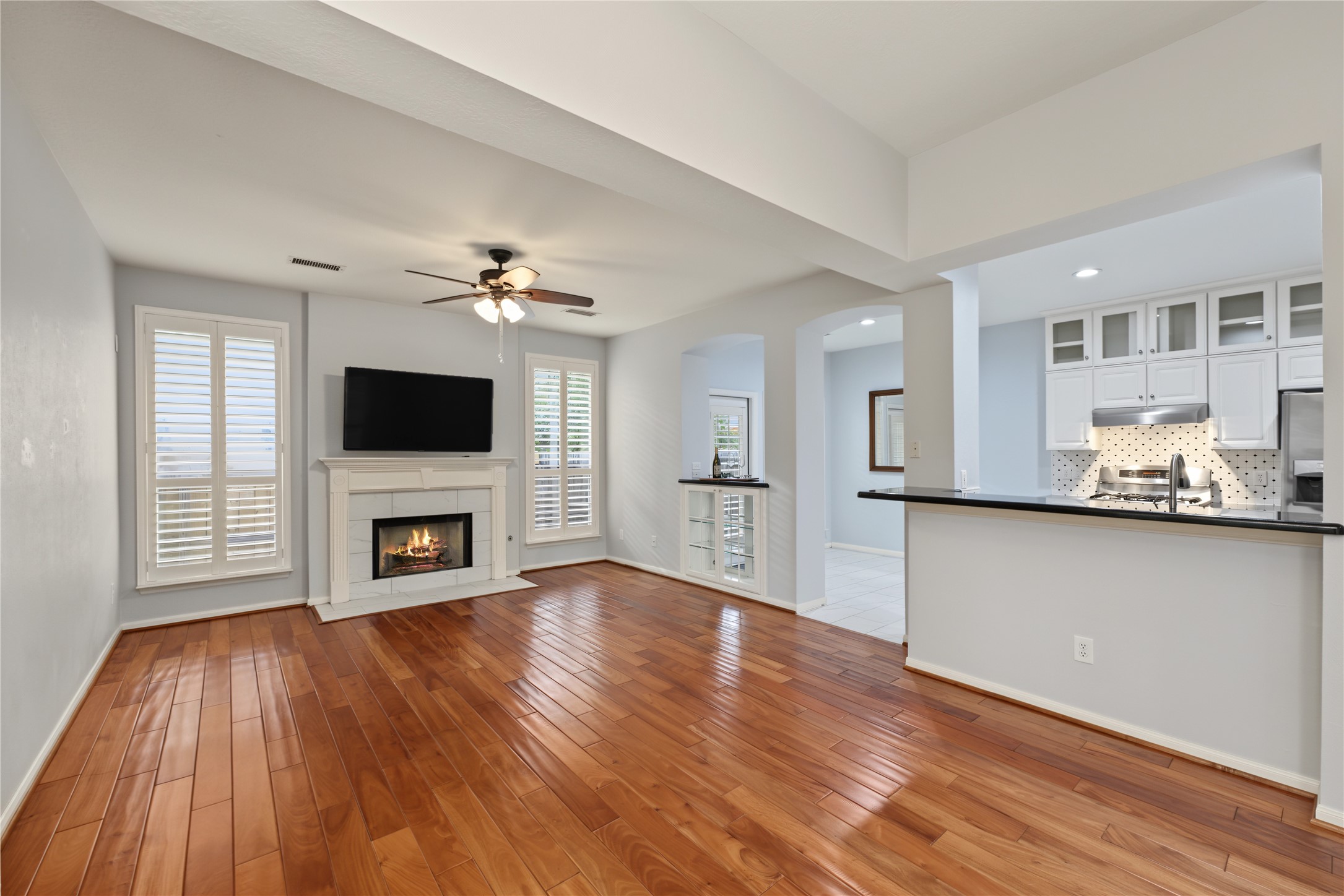 51 S Spiral Vine Circle, The Woodlands, TX 77381