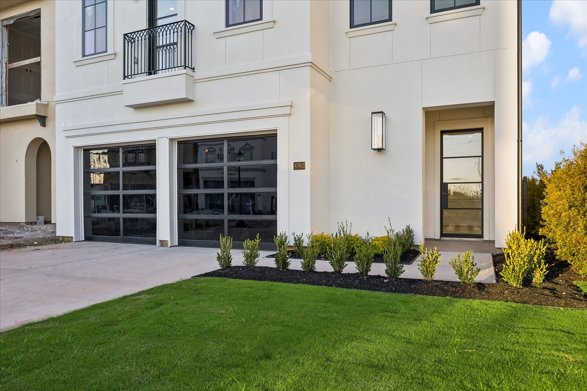 4702 Sunset Circle, Sugar Land, TX 77479