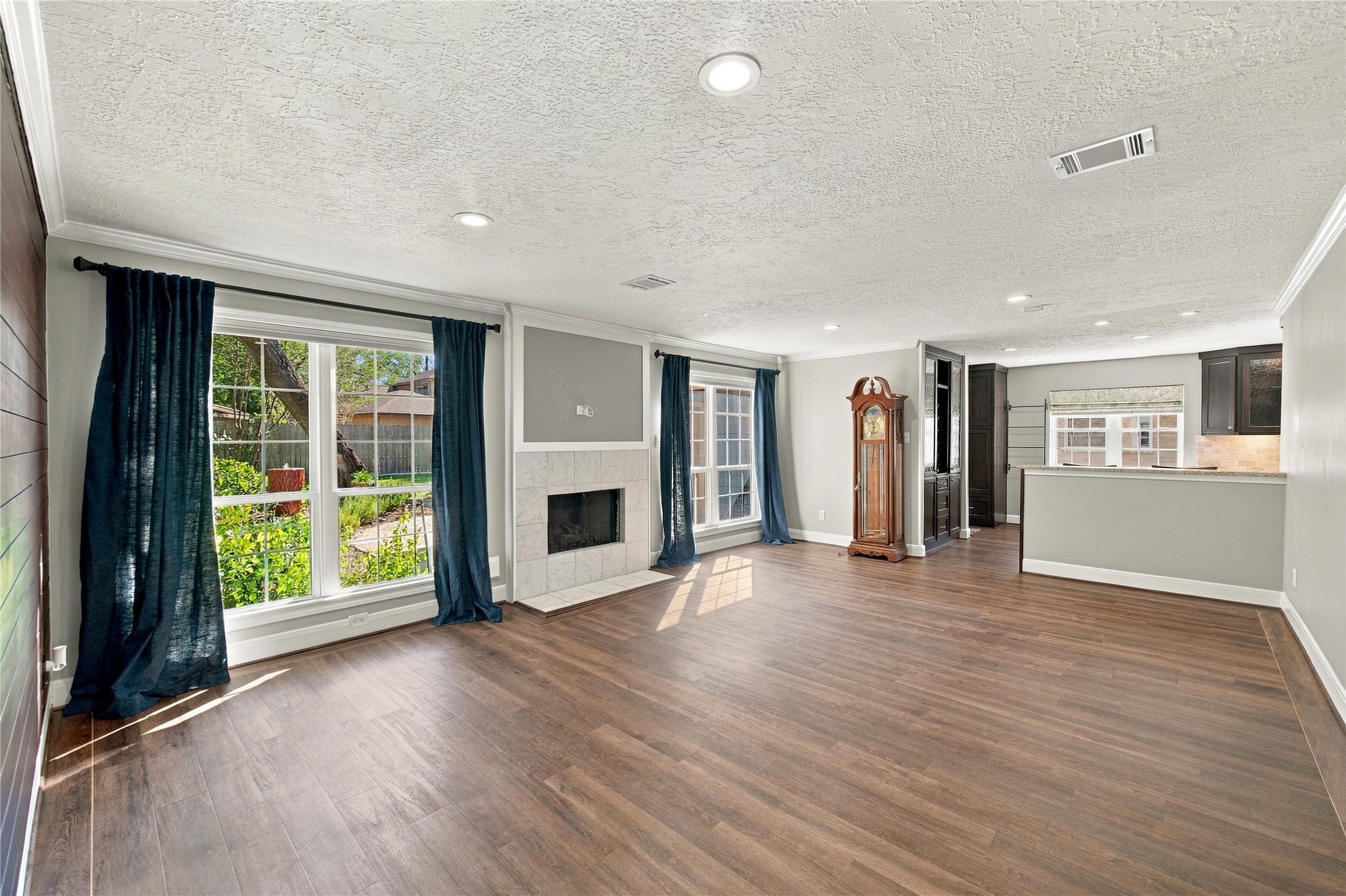 3222 Knoll Manor Drive, Houston, TX 77345