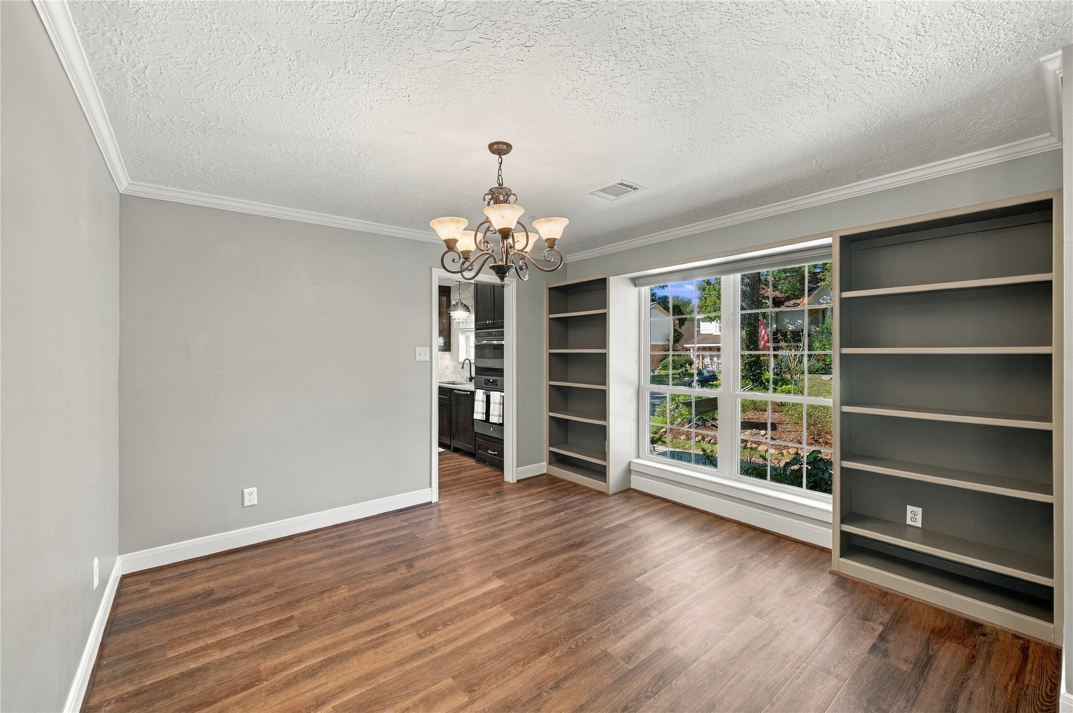 3222 Knoll Manor Drive, Houston, TX 77345