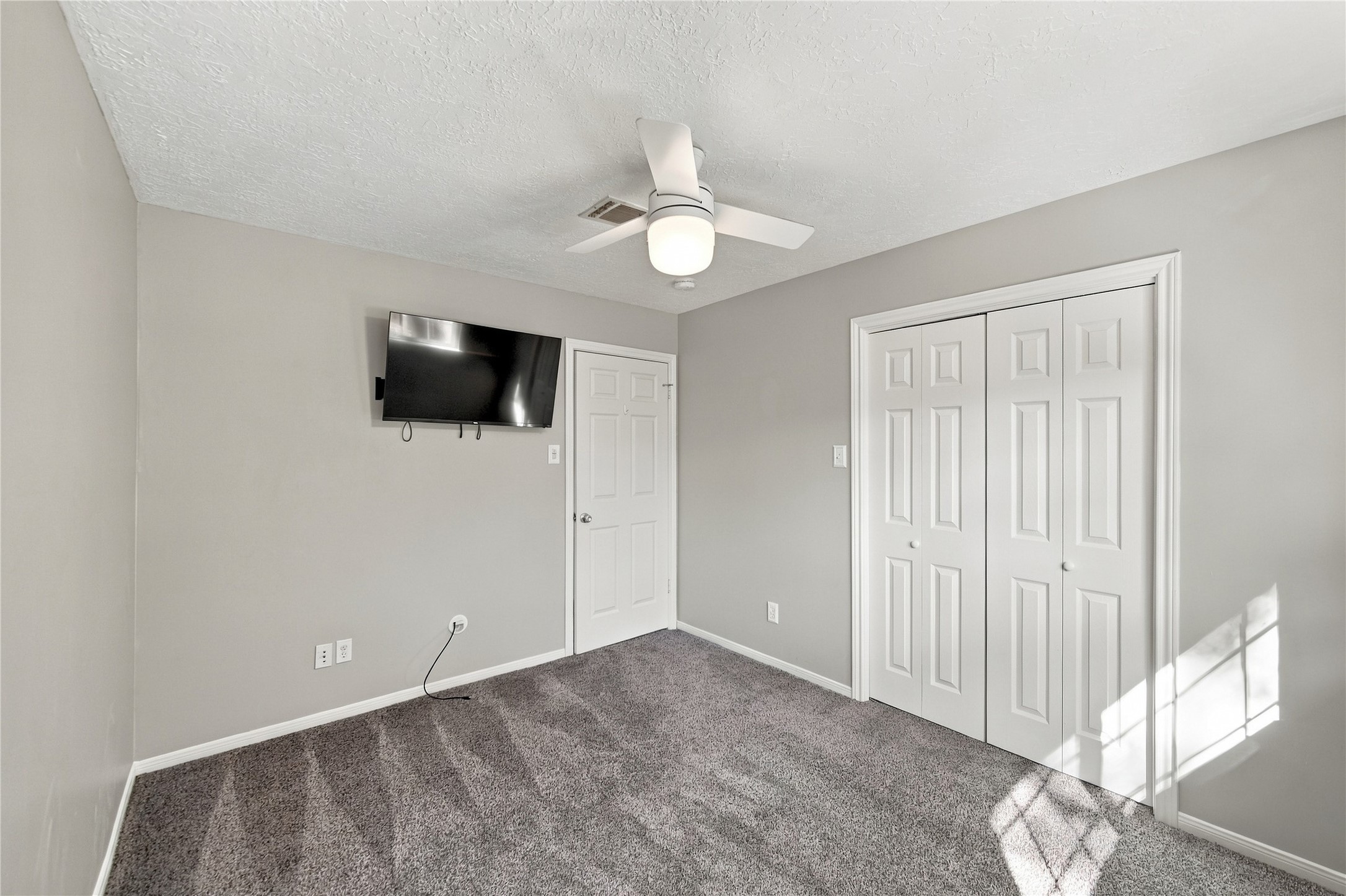 3222 Knoll Manor Drive, Houston, TX 77345