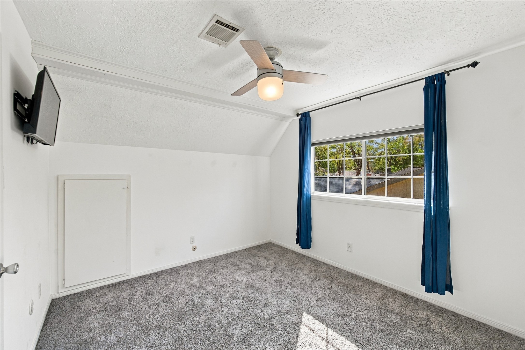 3222 Knoll Manor Drive, Houston, TX 77345