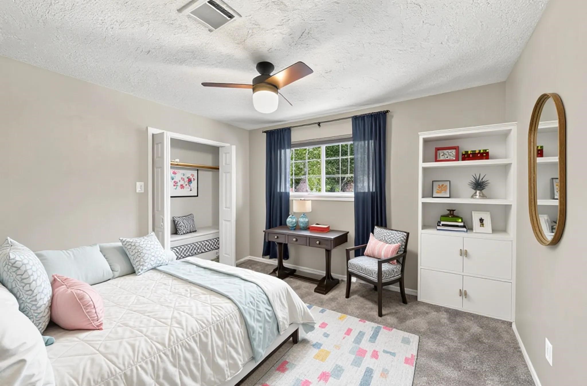 3222 Knoll Manor Drive, Houston, TX 77345