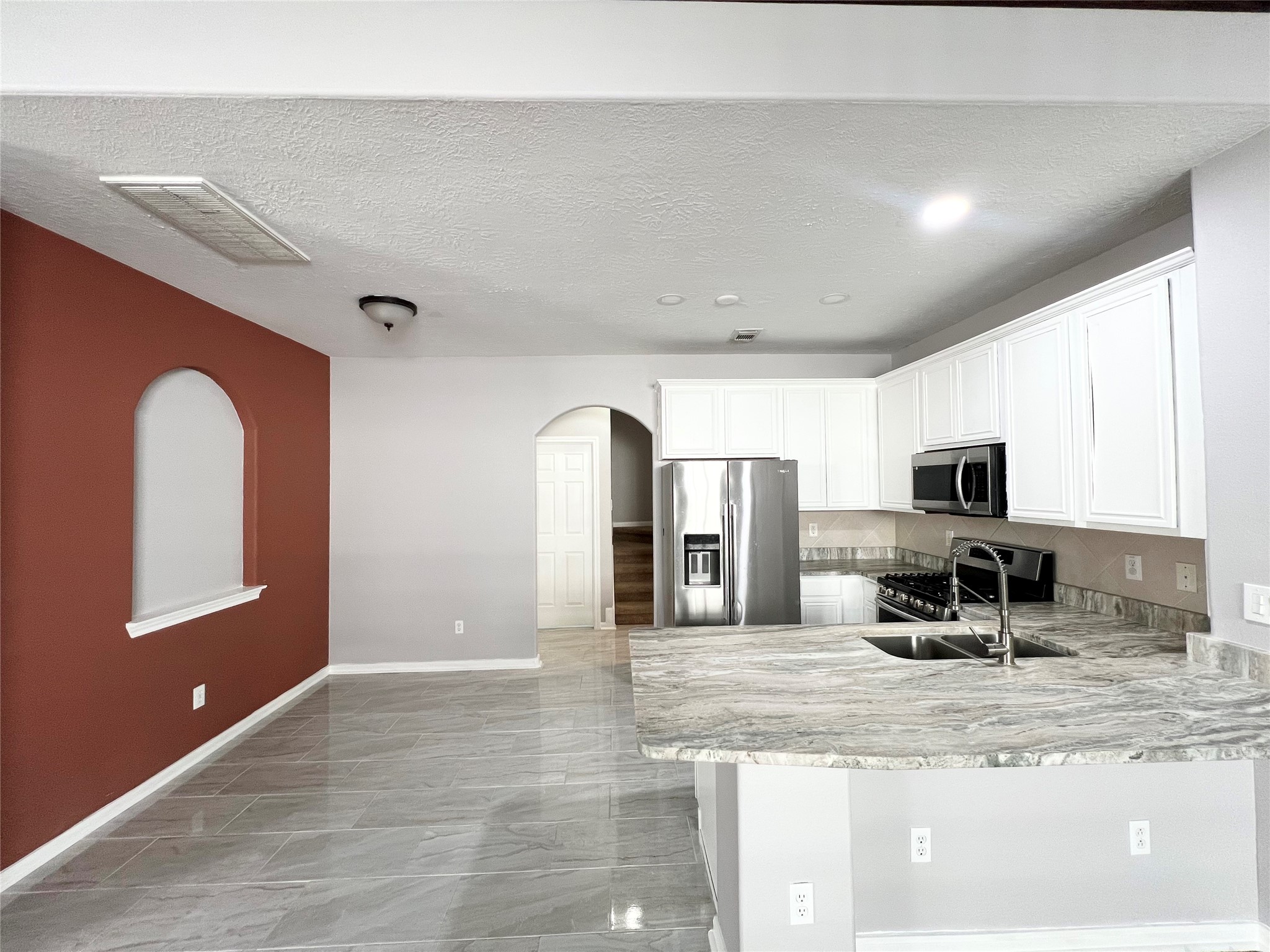 15838 Collinsville Drive, Tomball, TX 77377