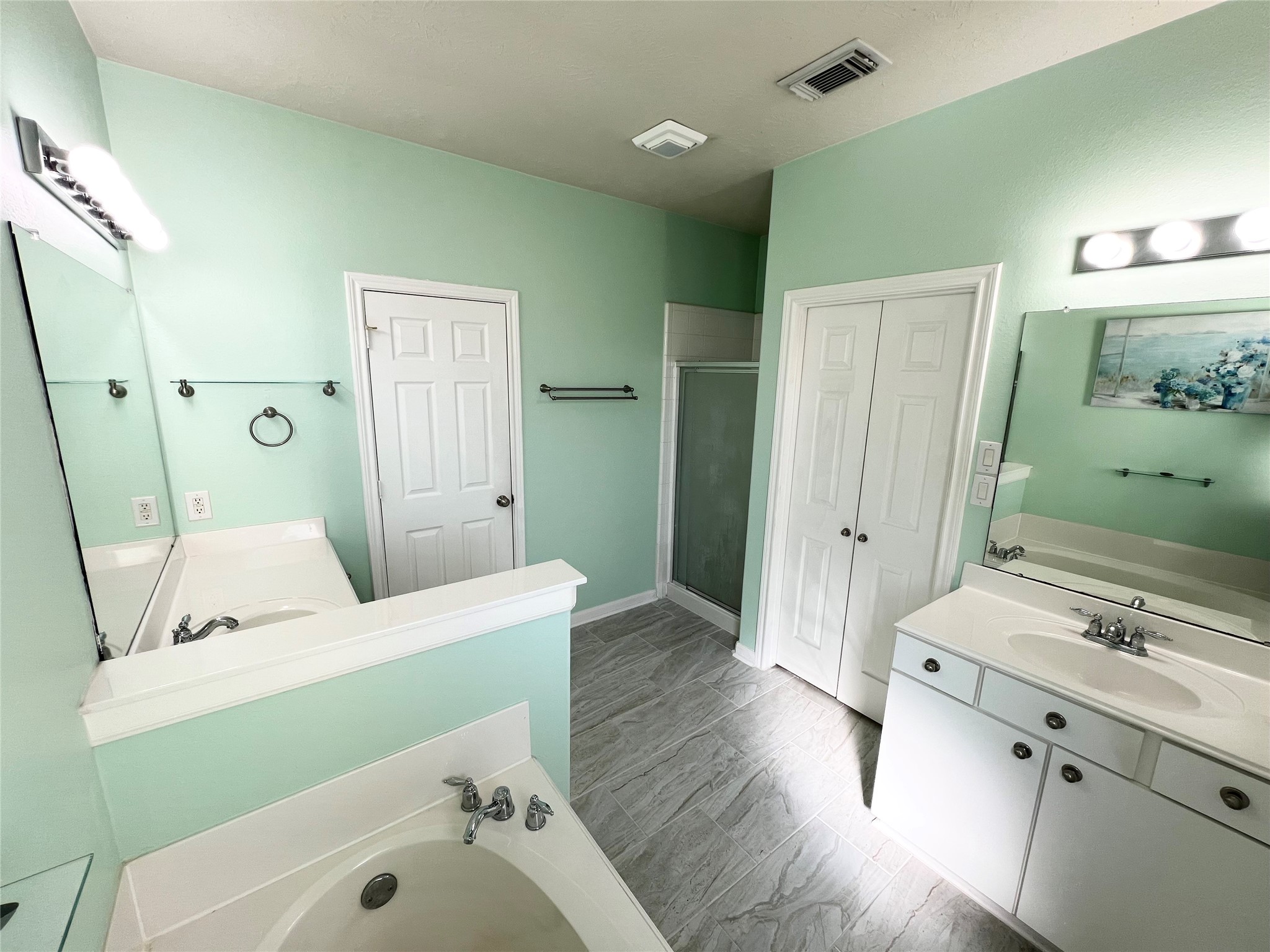 15838 Collinsville Drive, Tomball, TX 77377