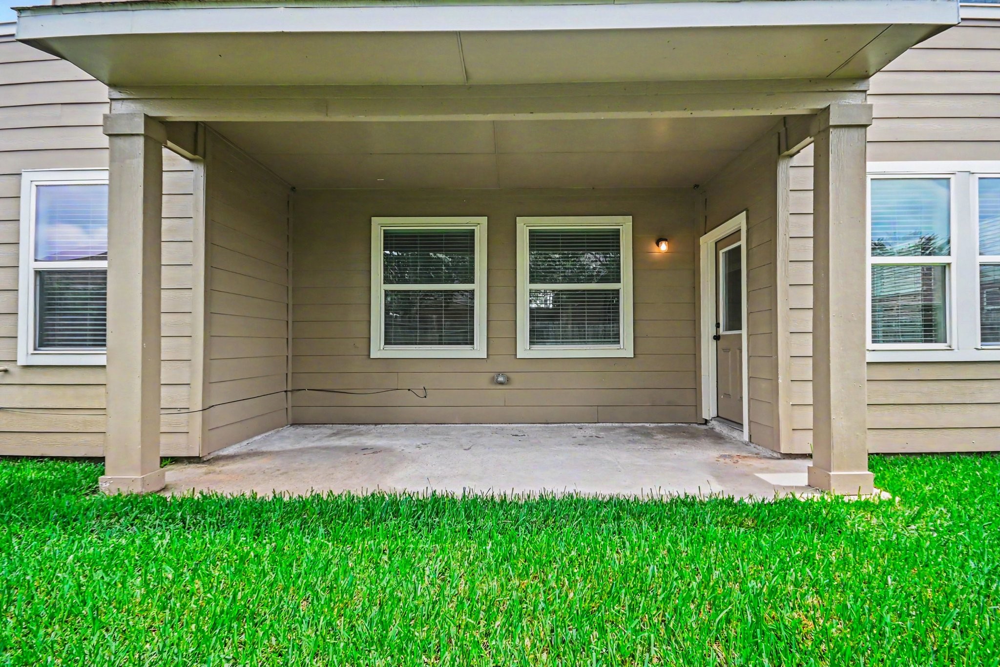 1439 Barras Street, Alvin, TX 77511