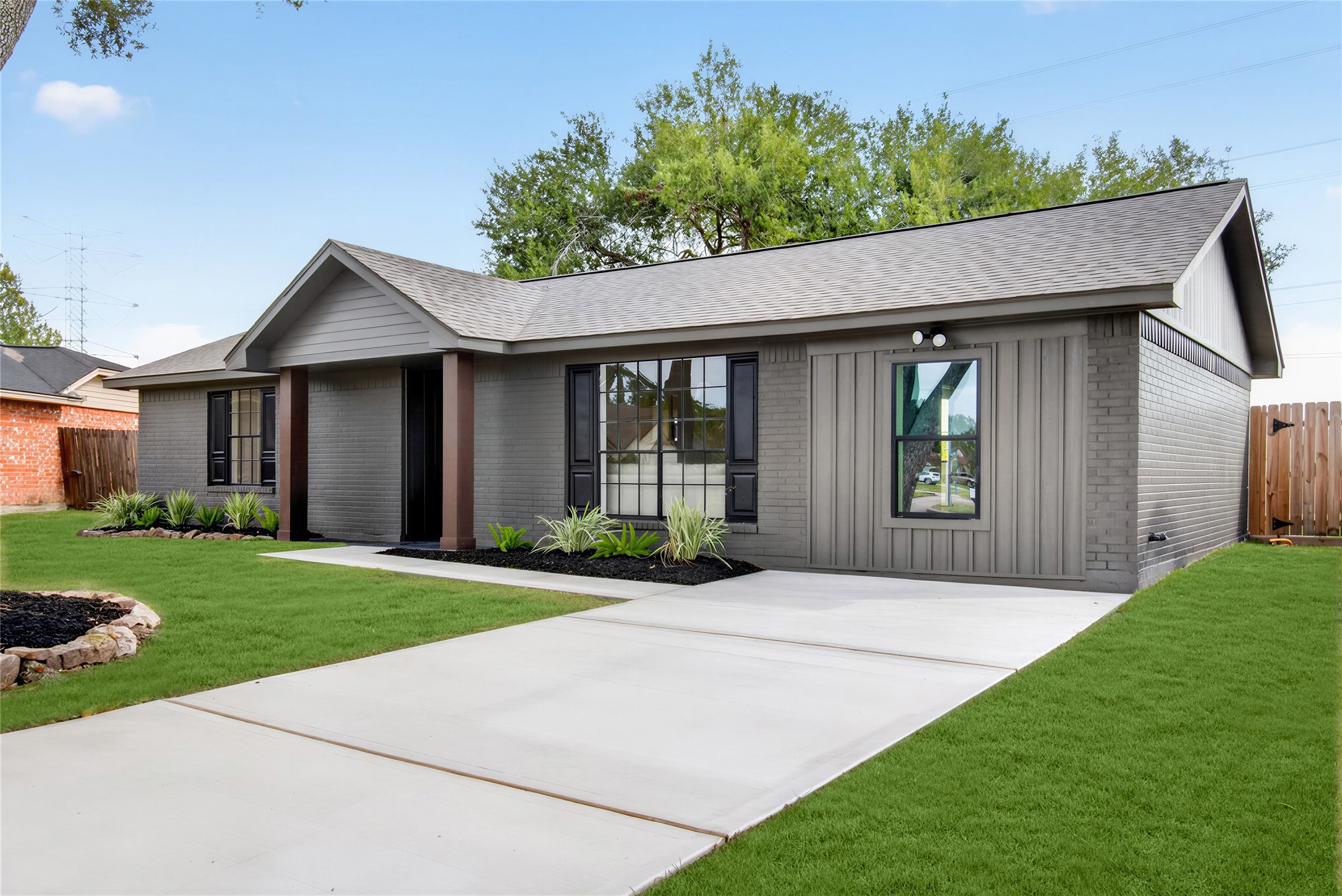 2501 Ironclad Drive, League City, TX 77573 2501 Ironclad Drive, League City, TX 77573