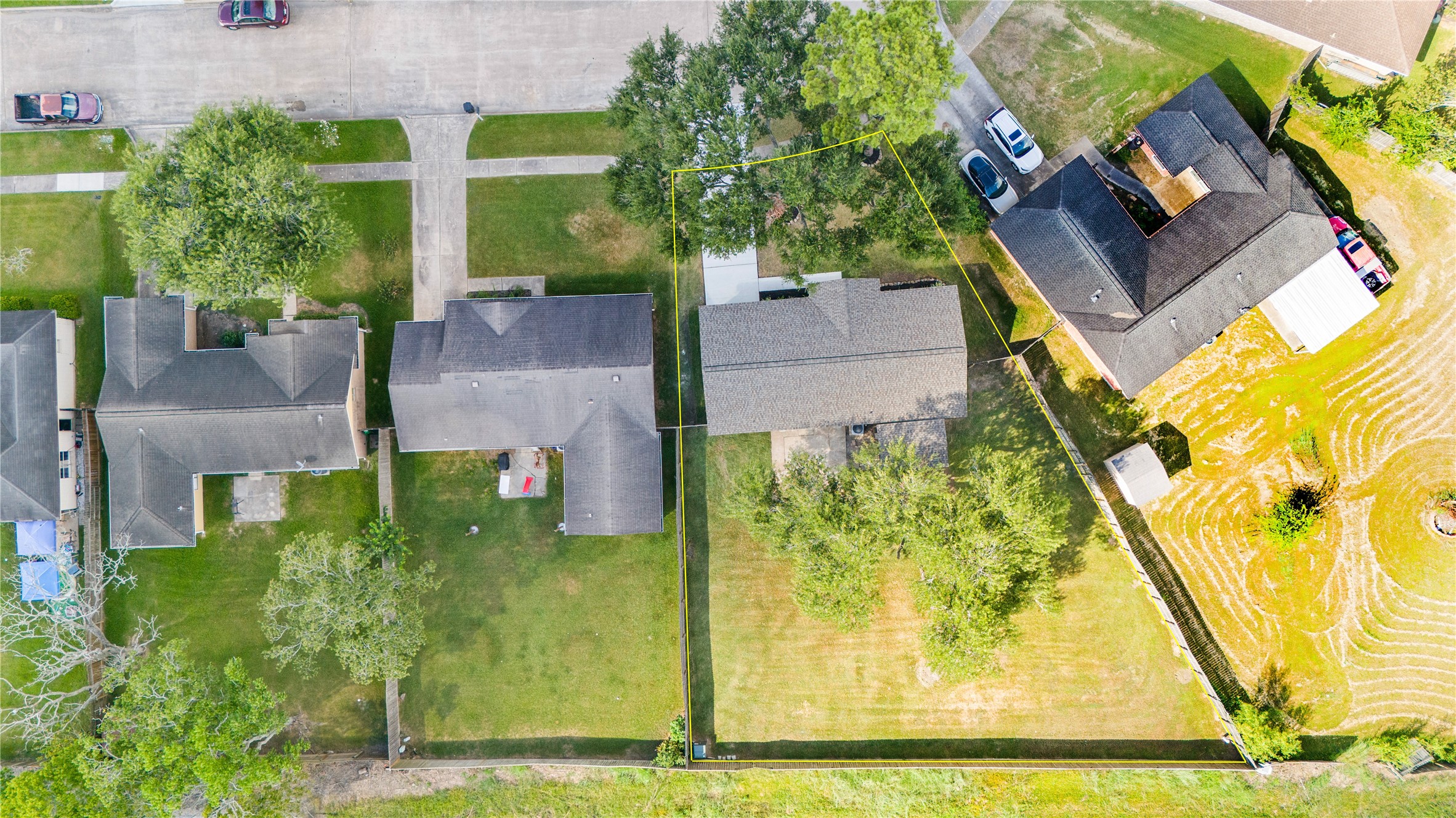 2501 Ironclad Drive, League City, TX 77573