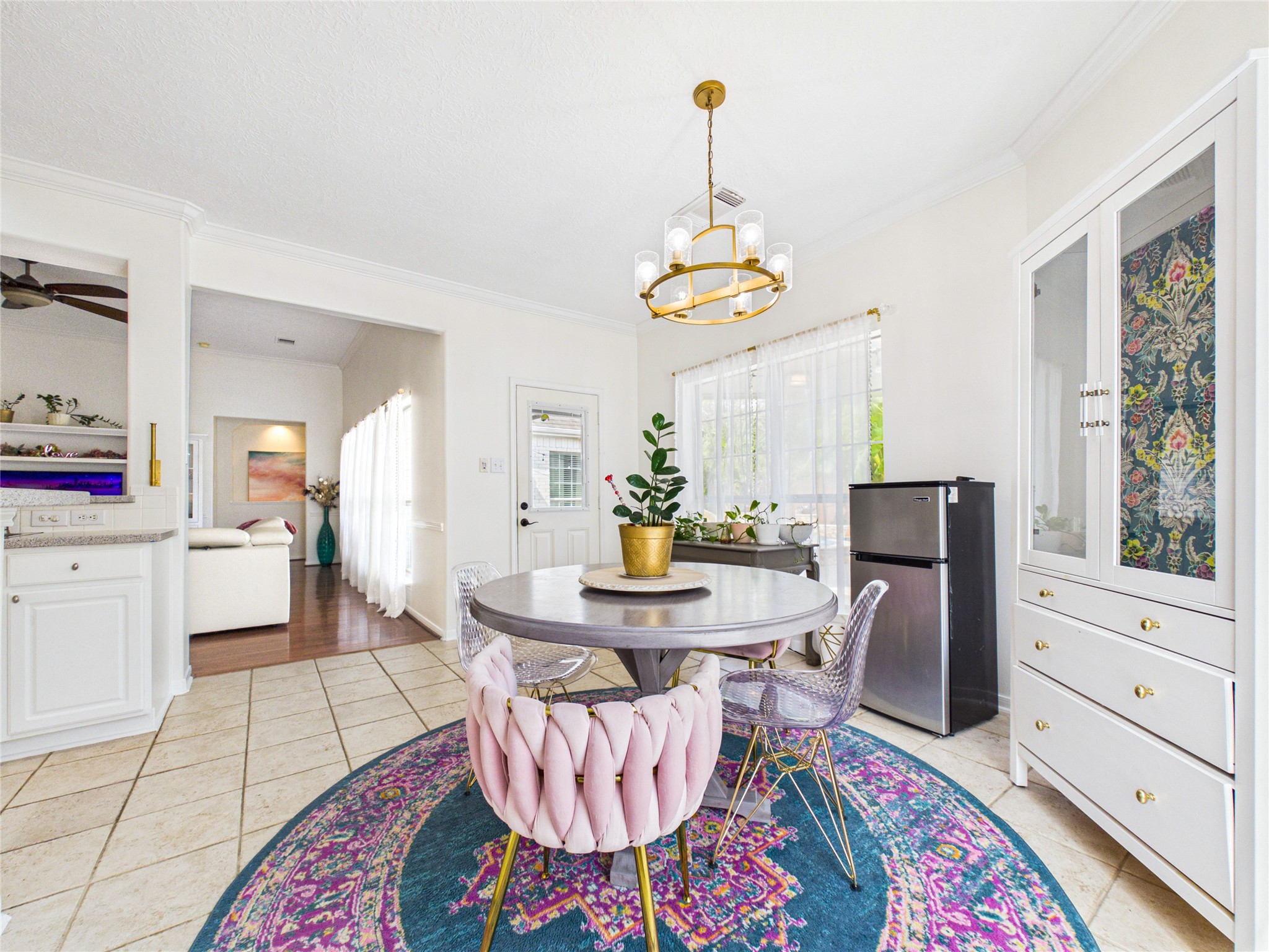 2876 Love Lane, Friendswood, TX 77546