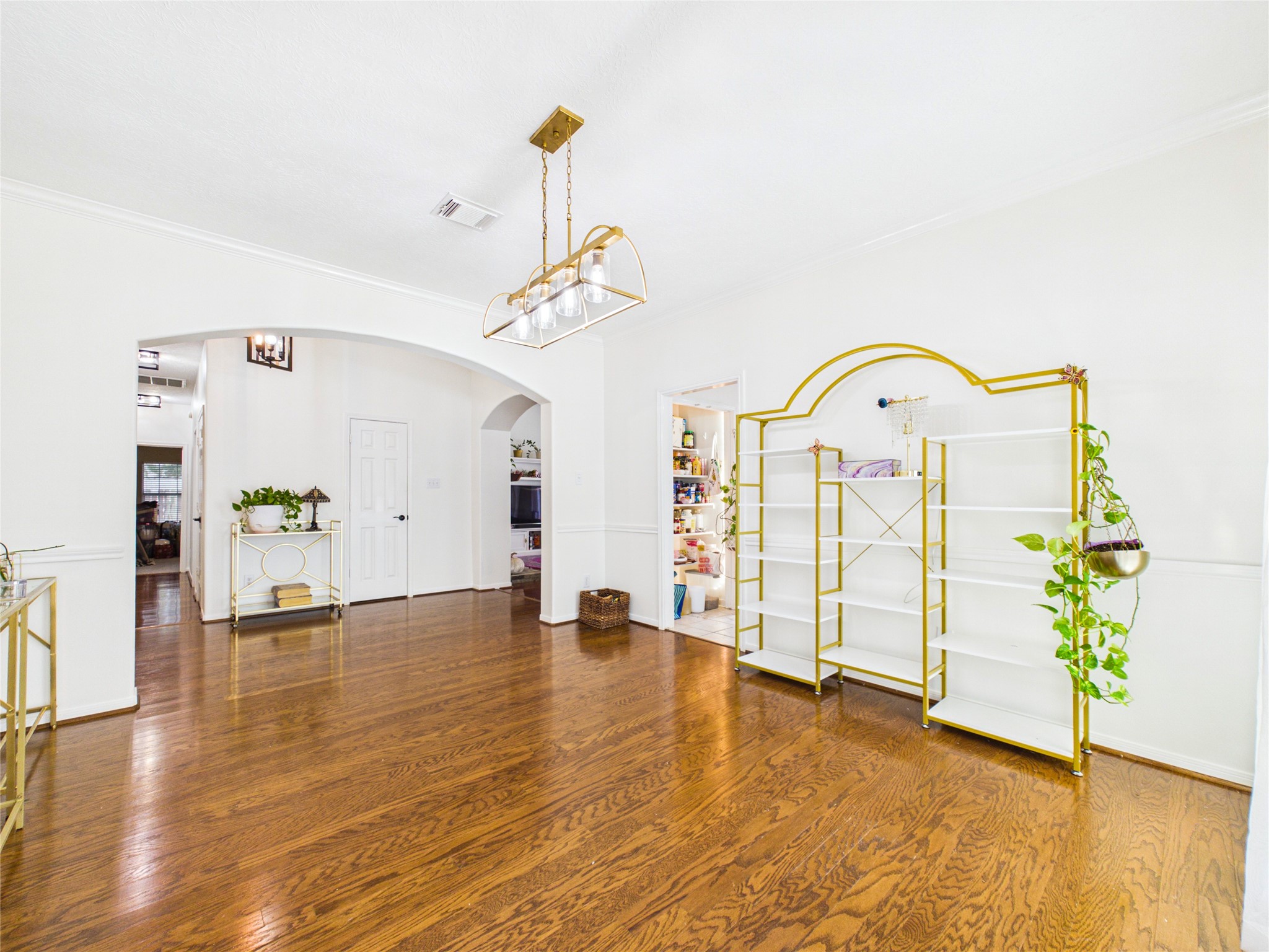 2876 Love Lane, Friendswood, TX 77546