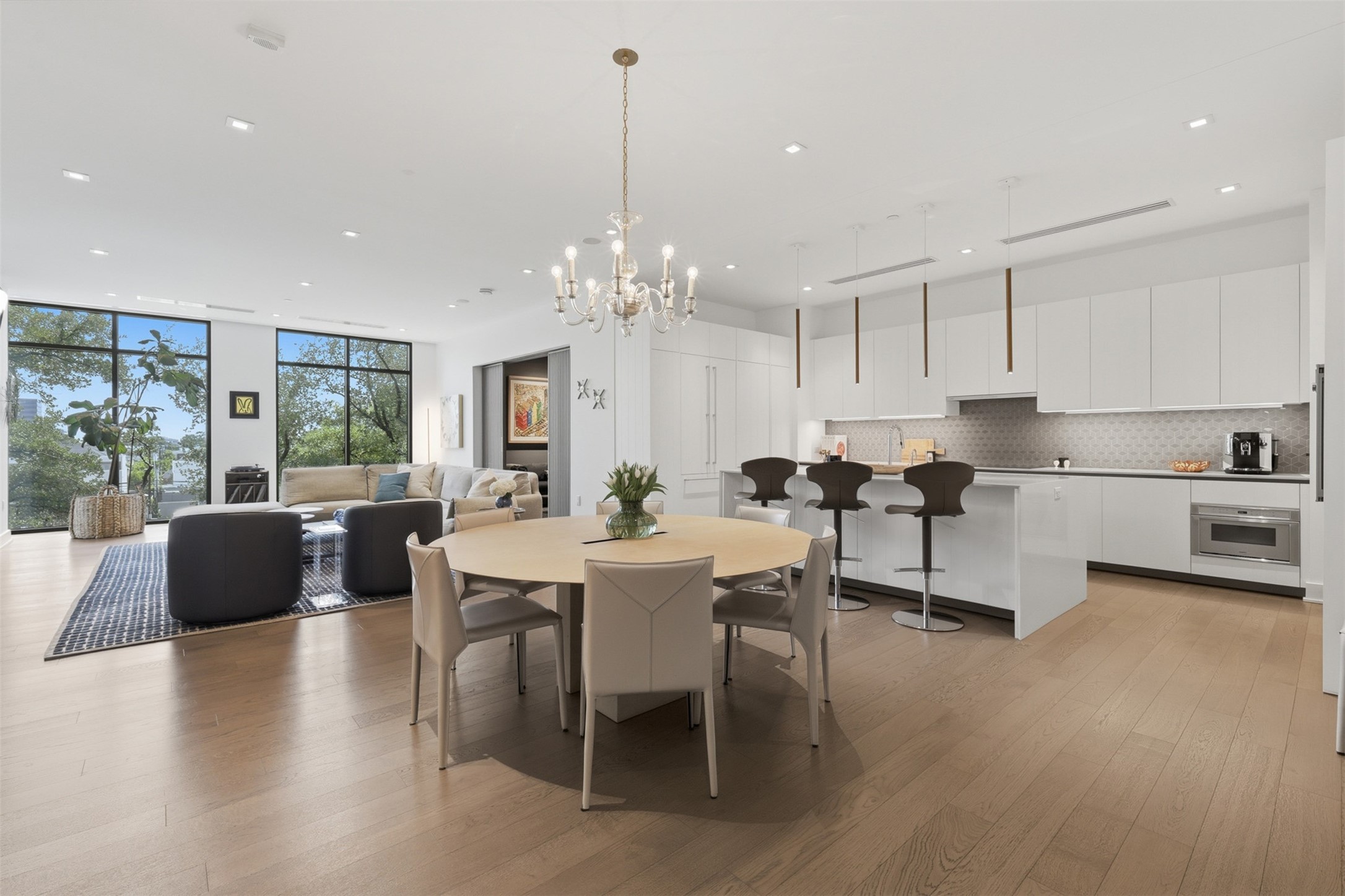 2710 Steel Street, #405, Houston, TX 77098