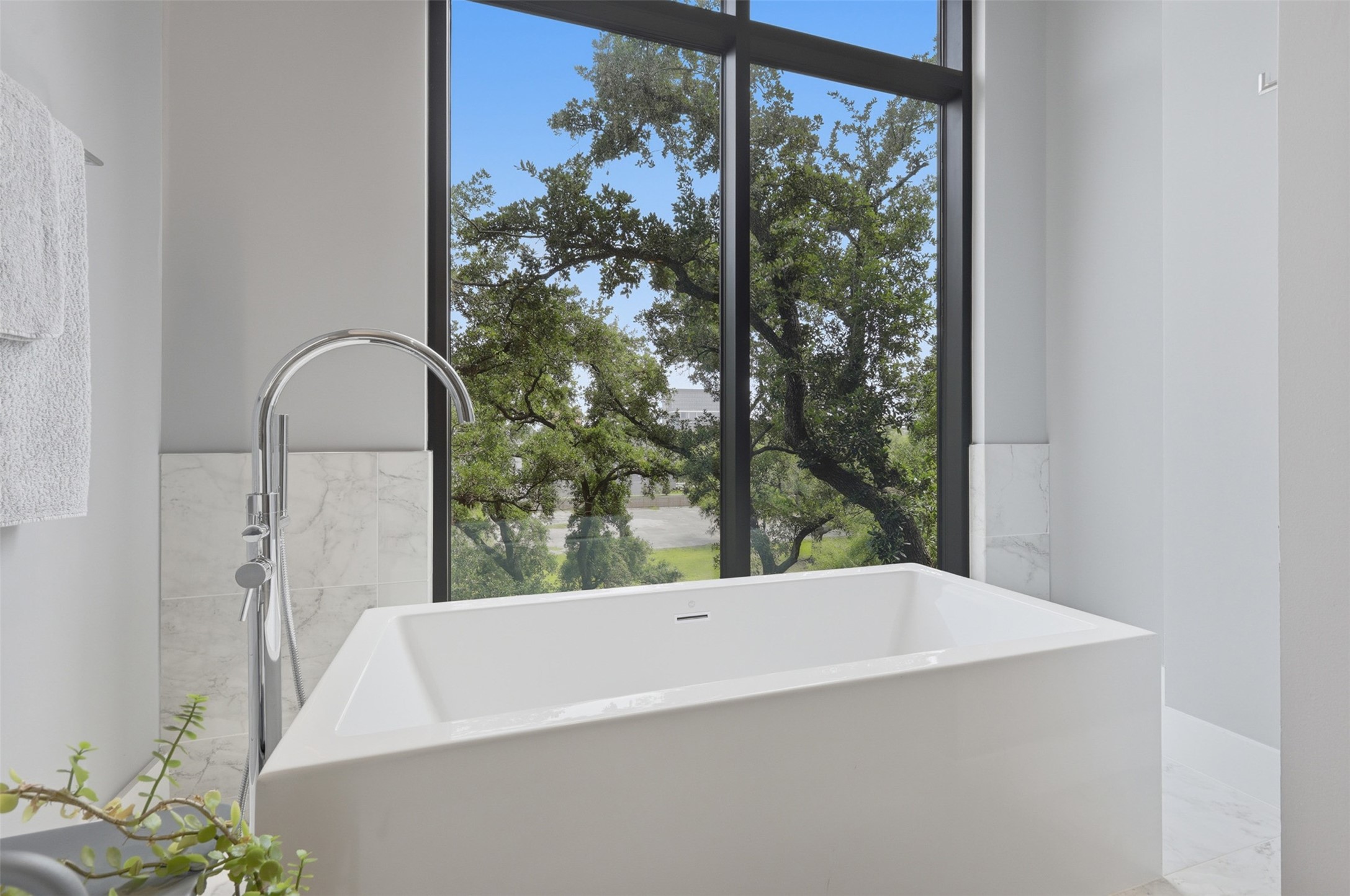 2710 Steel Street, #405, Houston, TX 77098