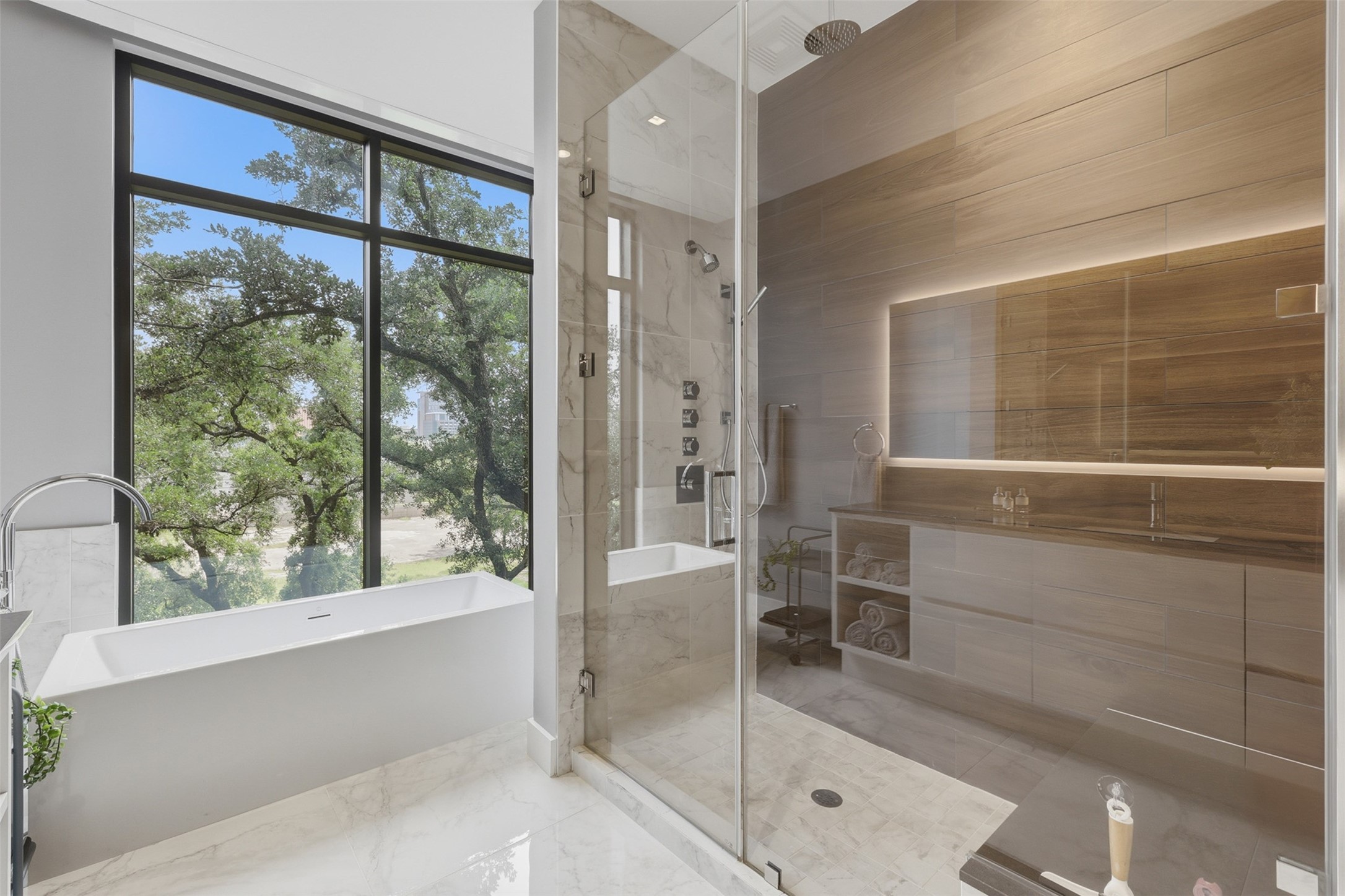 2710 Steel Street, #405, Houston, TX 77098