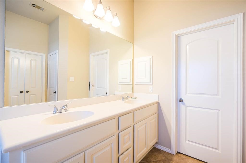 11015 Brighton Gardens Drive, Richmond, TX 77406