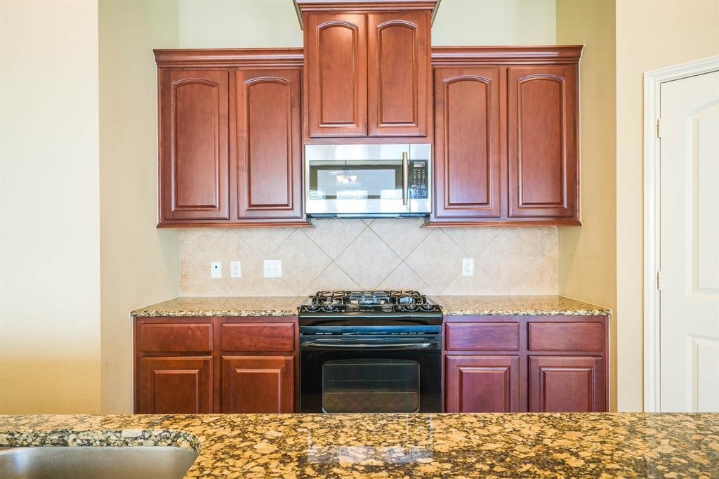 11015 Brighton Gardens Drive, Richmond, TX 77406