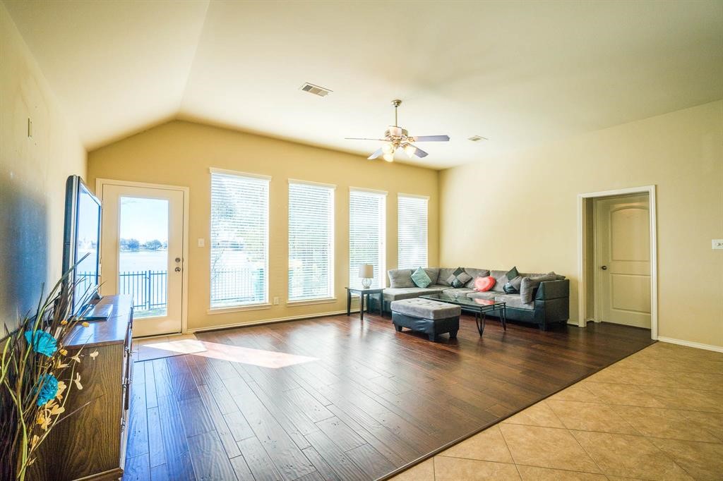 11015 Brighton Gardens Drive, Richmond, TX 77406