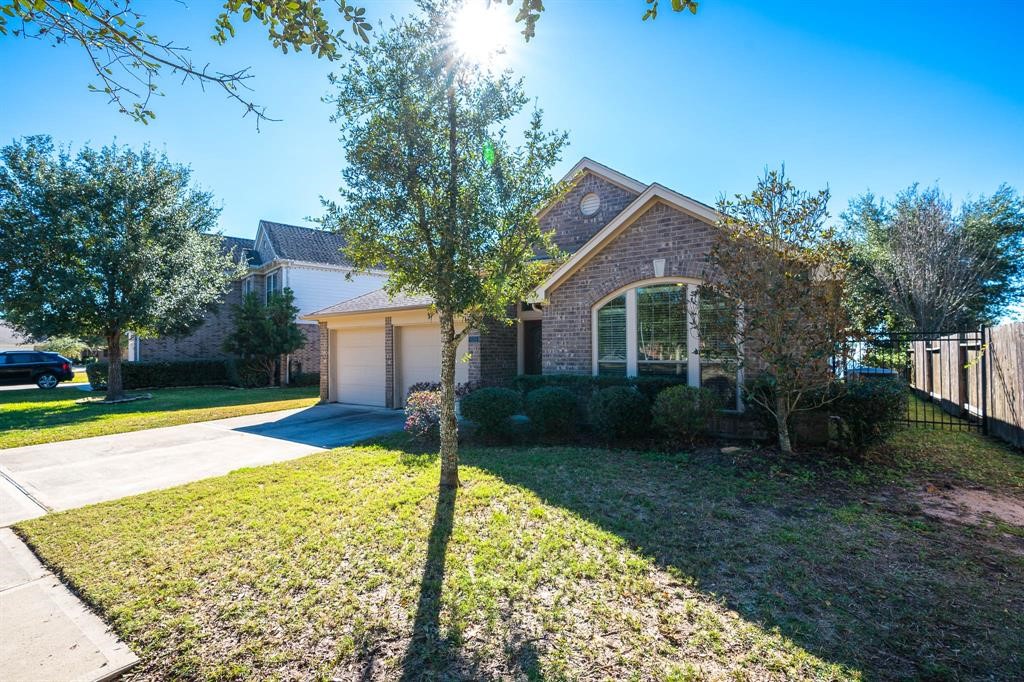 11015 Brighton Gardens Drive, Richmond, TX 77406 11015 Brighton Gardens Drive, Richmond, TX 77406
