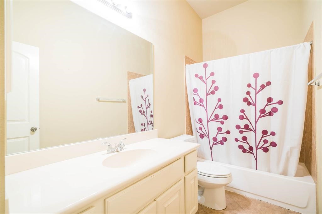 11015 Brighton Gardens Drive, Richmond, TX 77406