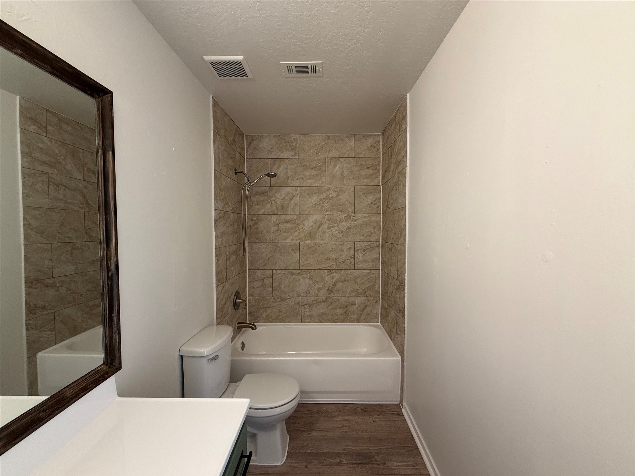 8403 Lone Quail Drive, Houston, TX 77489