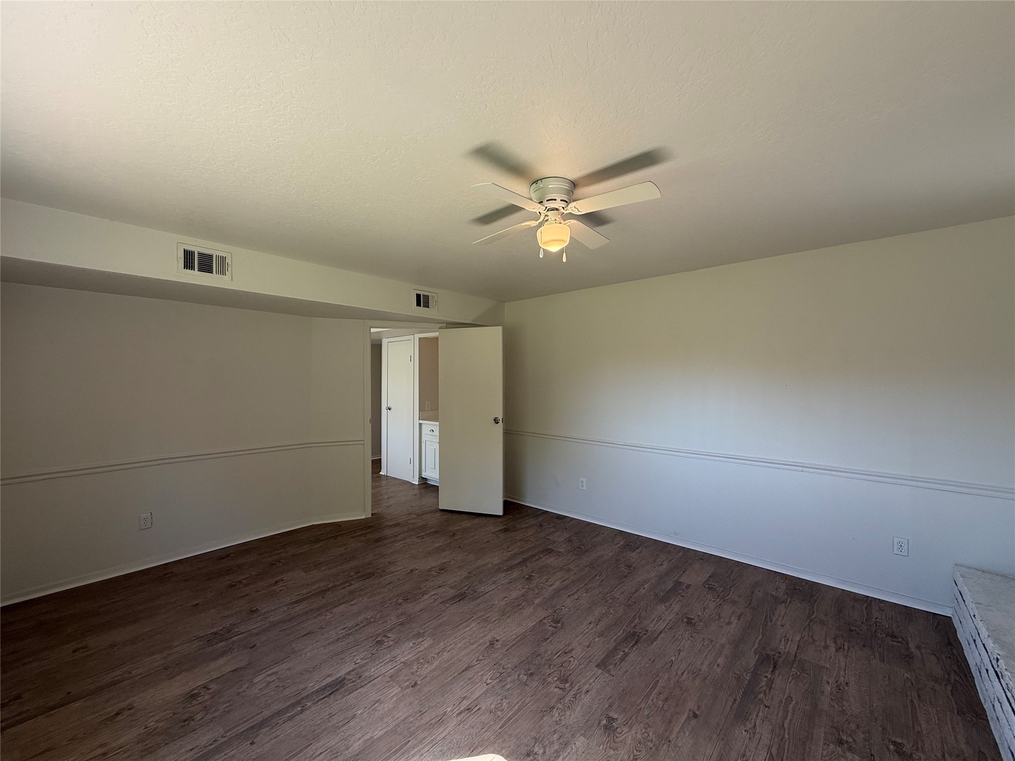 8403 Lone Quail Drive, Houston, TX 77489