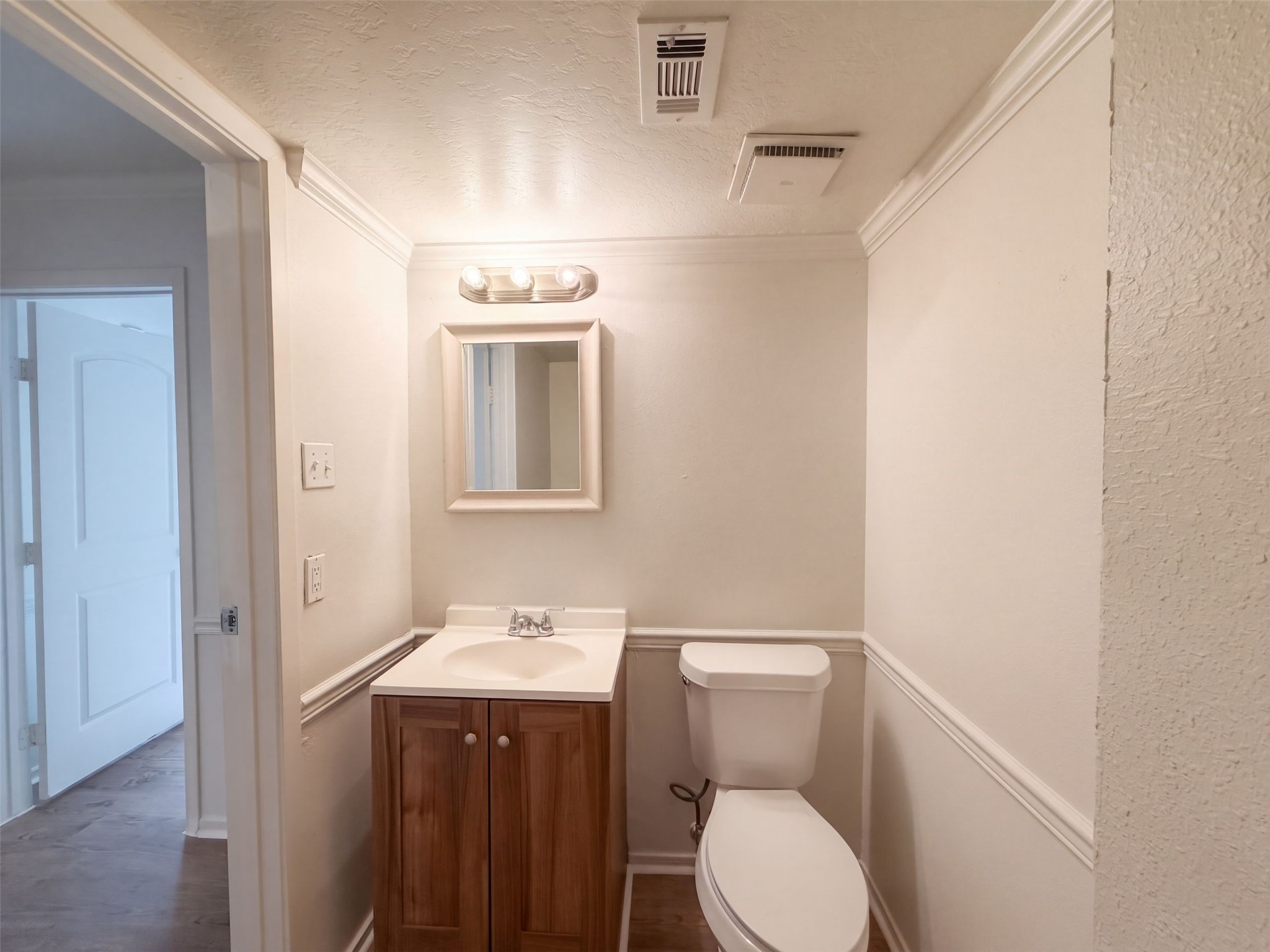 8403 Lone Quail Drive, Houston, TX 77489
