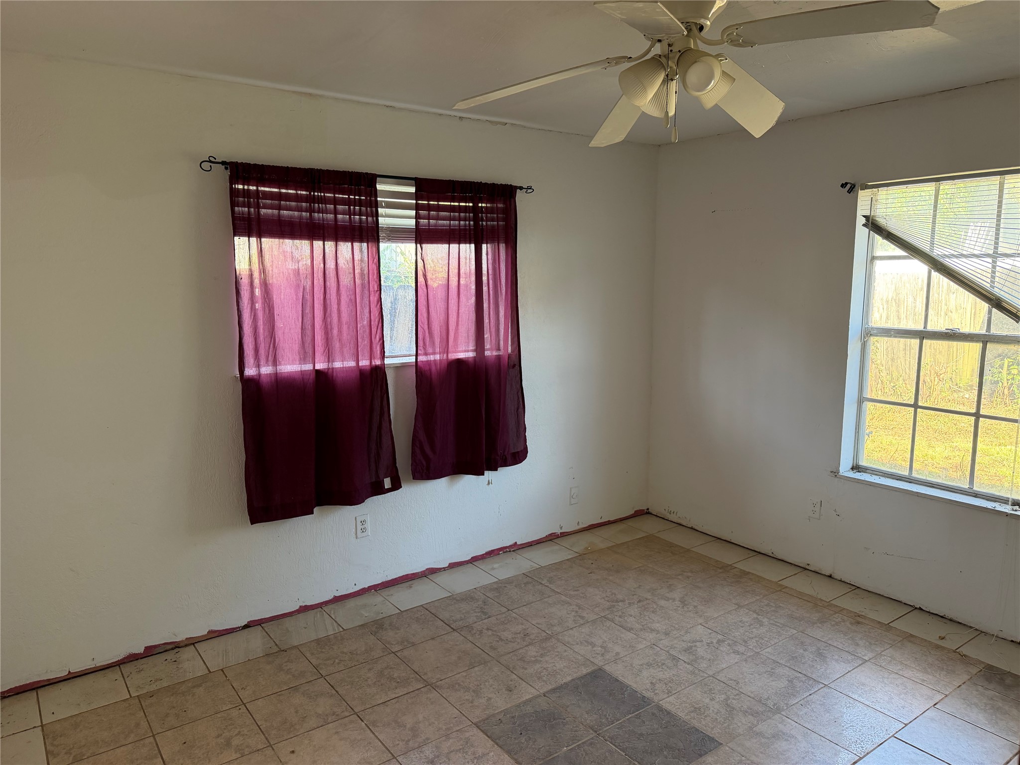 7102 Wendemere Street, Houston, TX 77088 7102 Wendemere Street, Houston, TX 77088