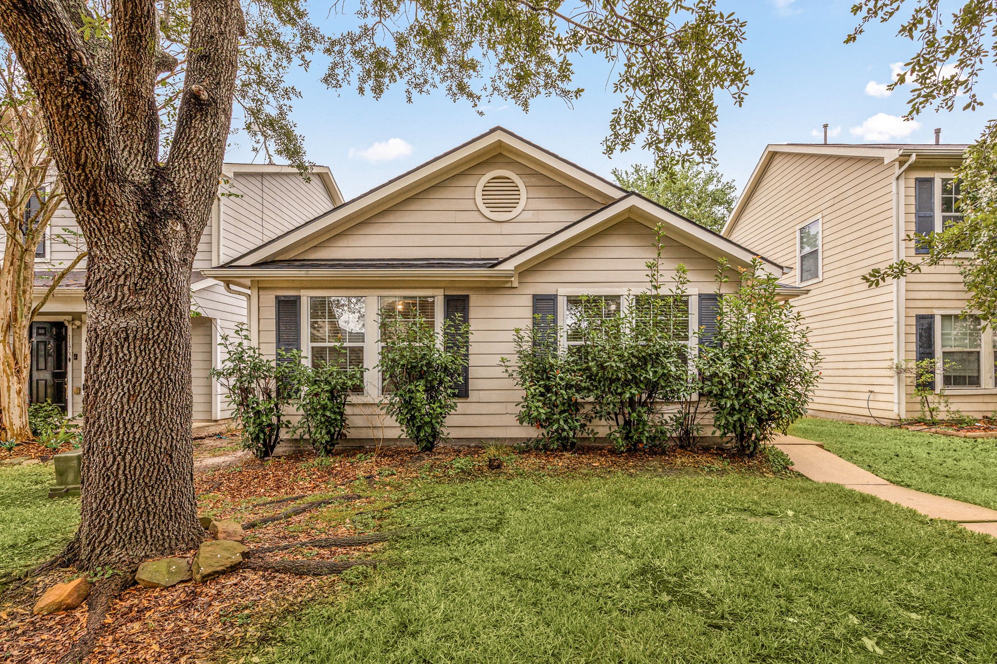 11728 Chanteloup Drive, Houston, TX 77047
