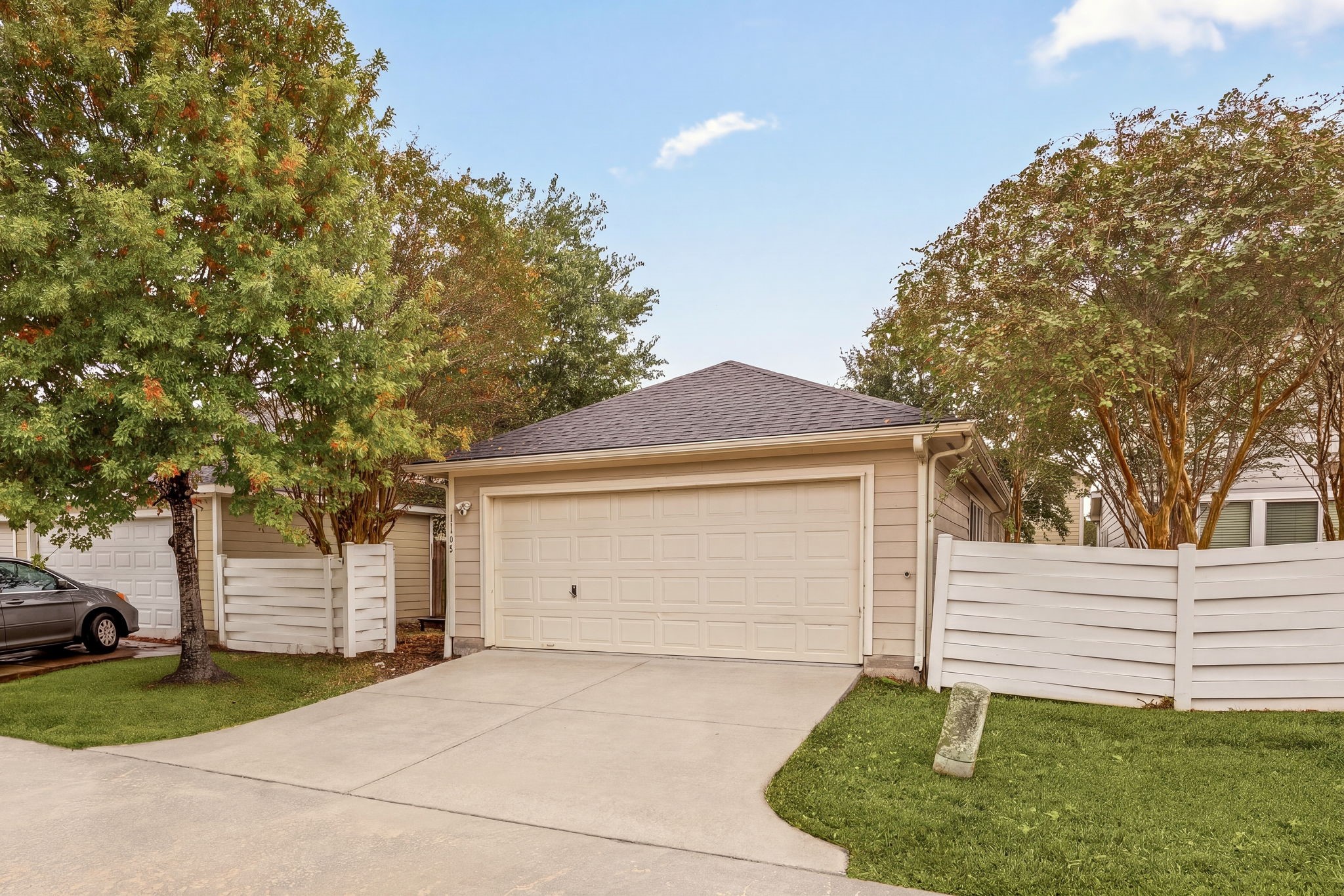 11728 Chanteloup Drive, Houston, TX 77047