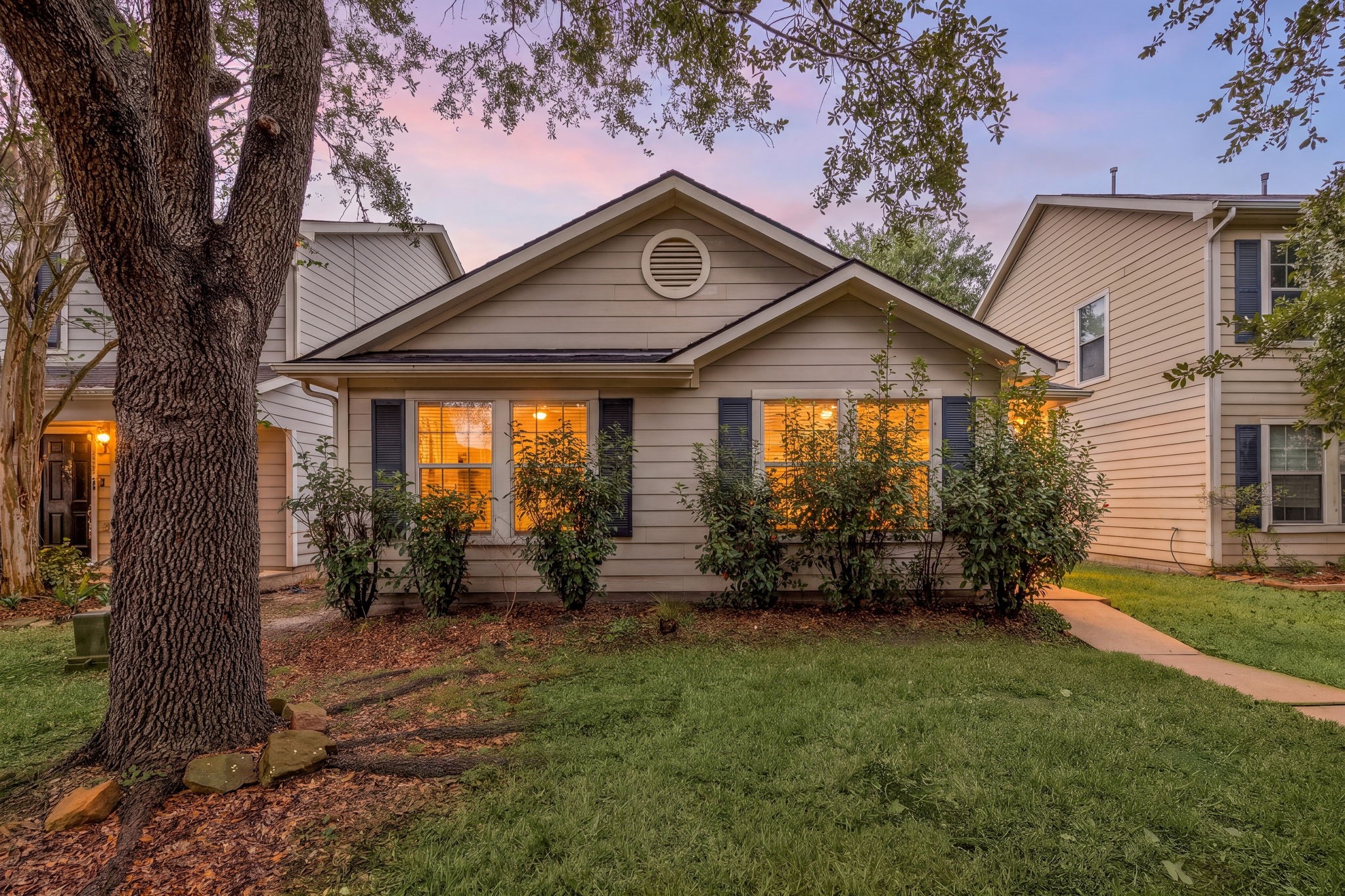 11728 Chanteloup Drive, Houston, TX 77047