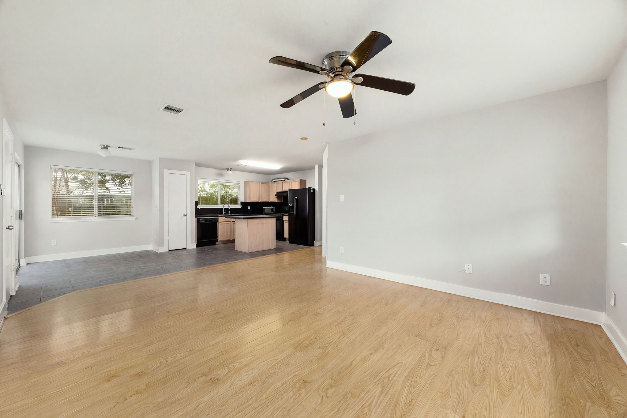 11728 Chanteloup Drive, Houston, TX 77047