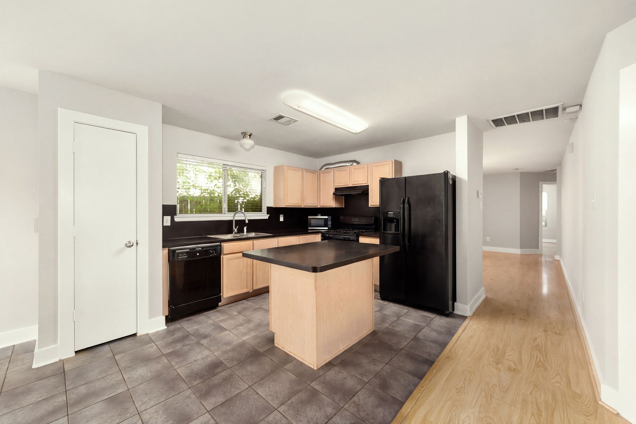 11728 Chanteloup Drive, Houston, TX 77047