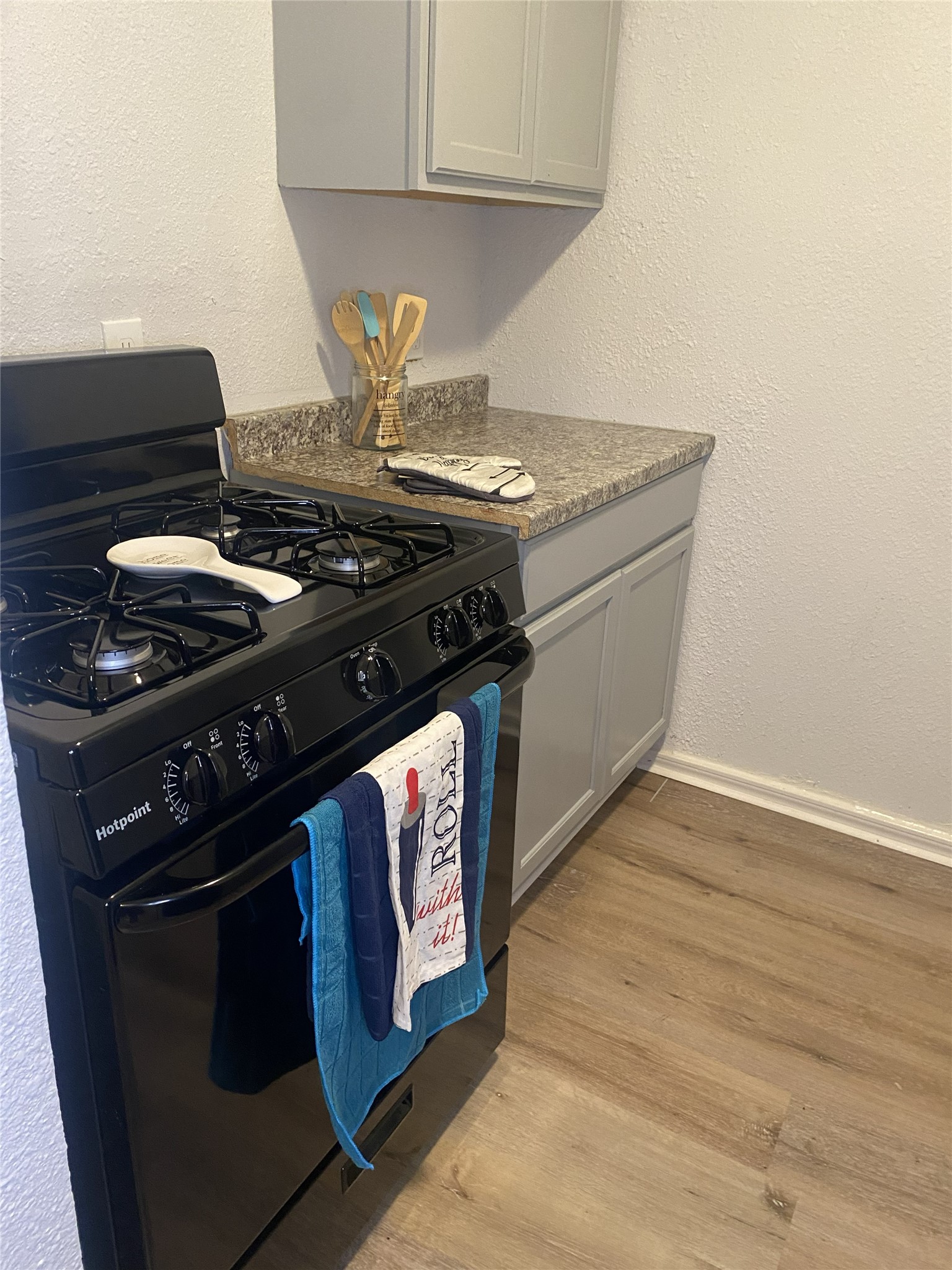 Gas Stove, Plenty of countertops and storage
