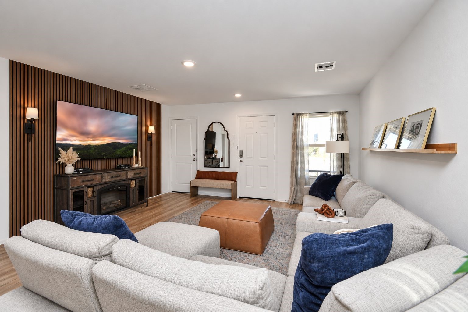 Accent wall added to original picture (Virtually)